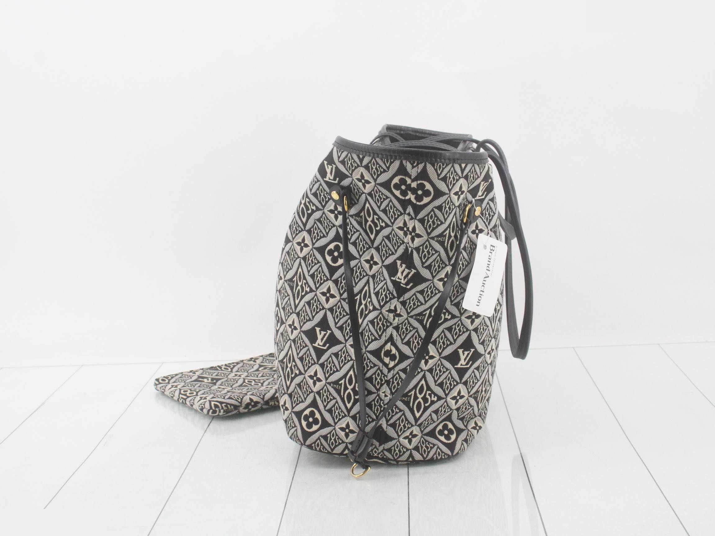 Monogram Jacquard Neverfull MM M57230 — view 3