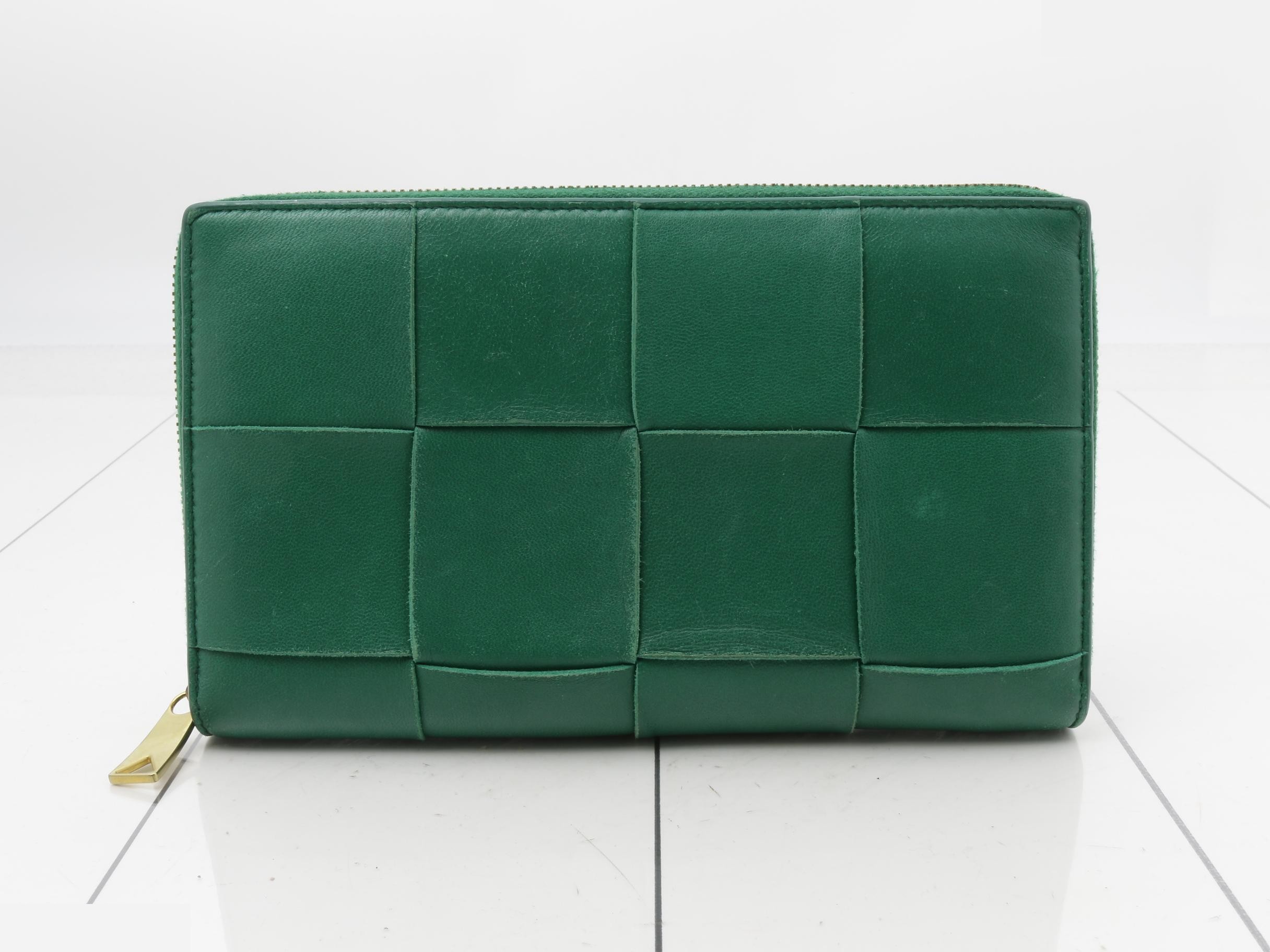 Intrecciato (bag) and wallet - green