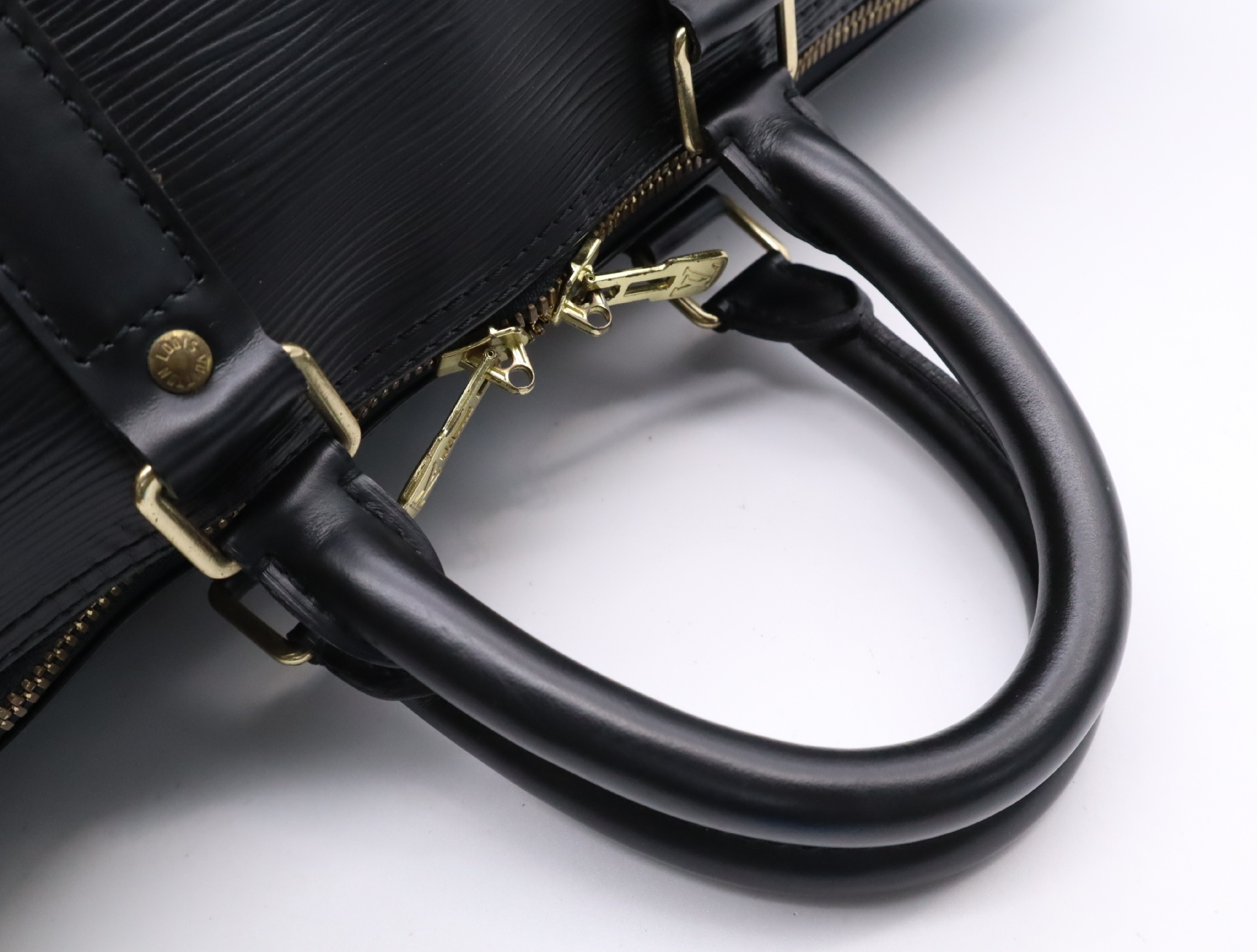 M59062 Epi Keepall 45 Noir Boston Bag — view 12
