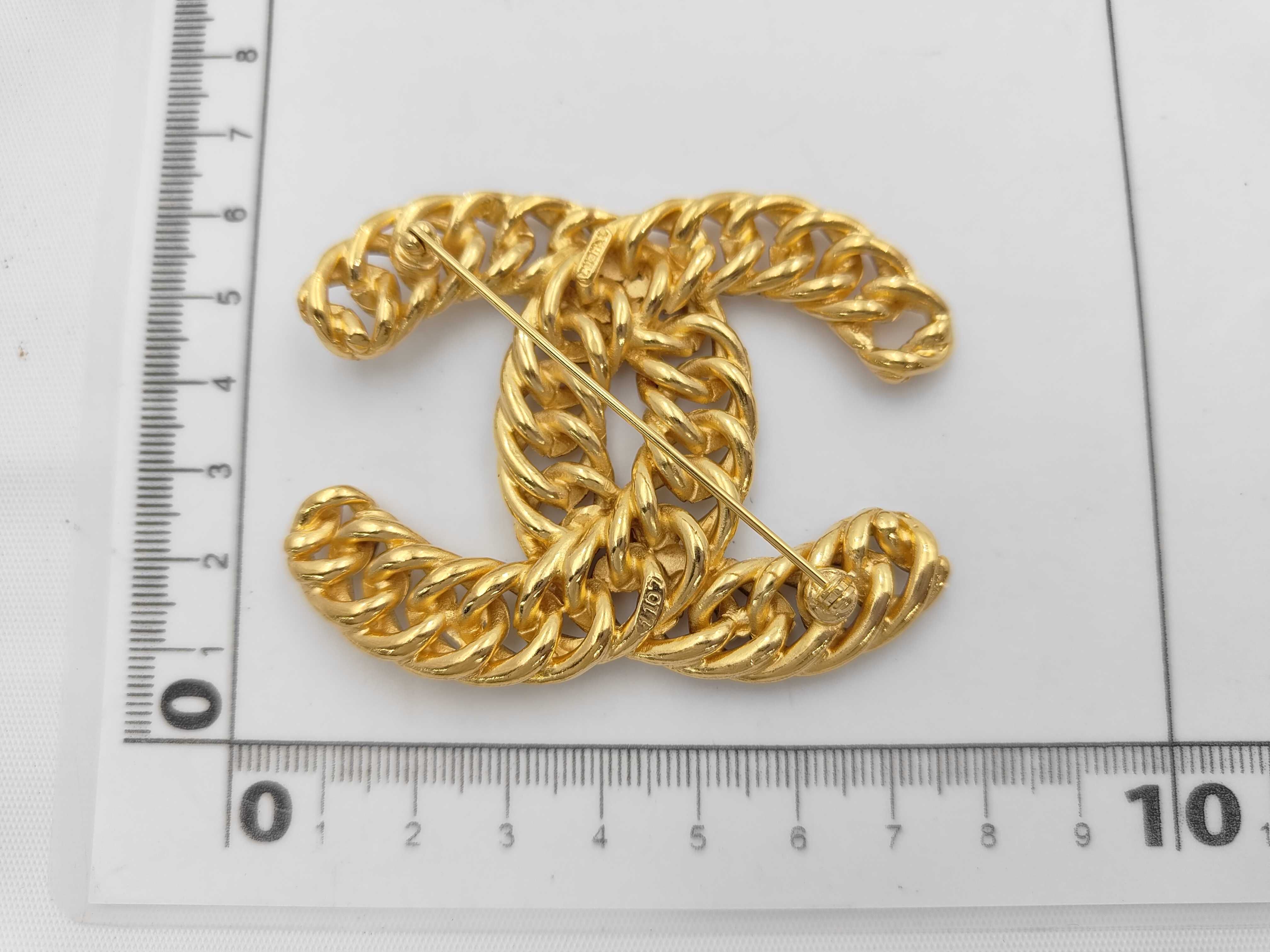 brooch, chain motif, Coco Mark, 1107, engraved. — view 6