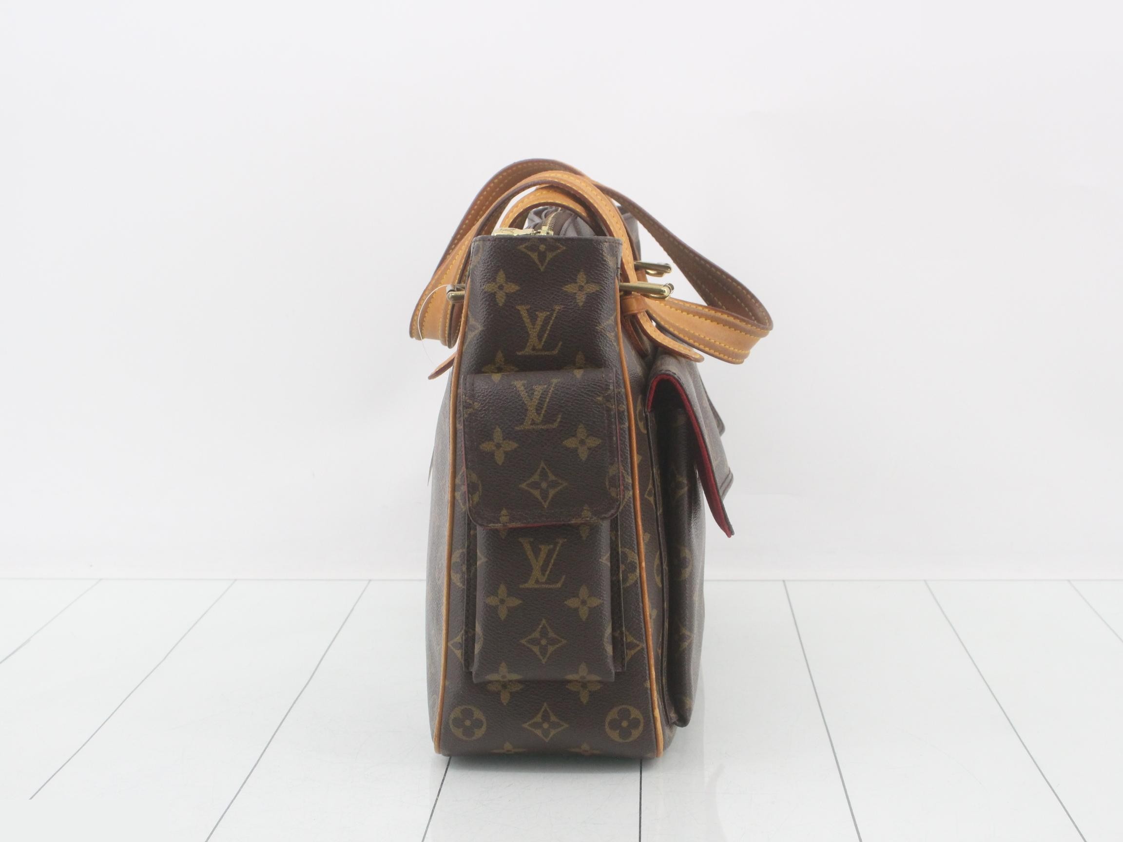 Multipli Cite Shoulder Bag Monogram — view 4