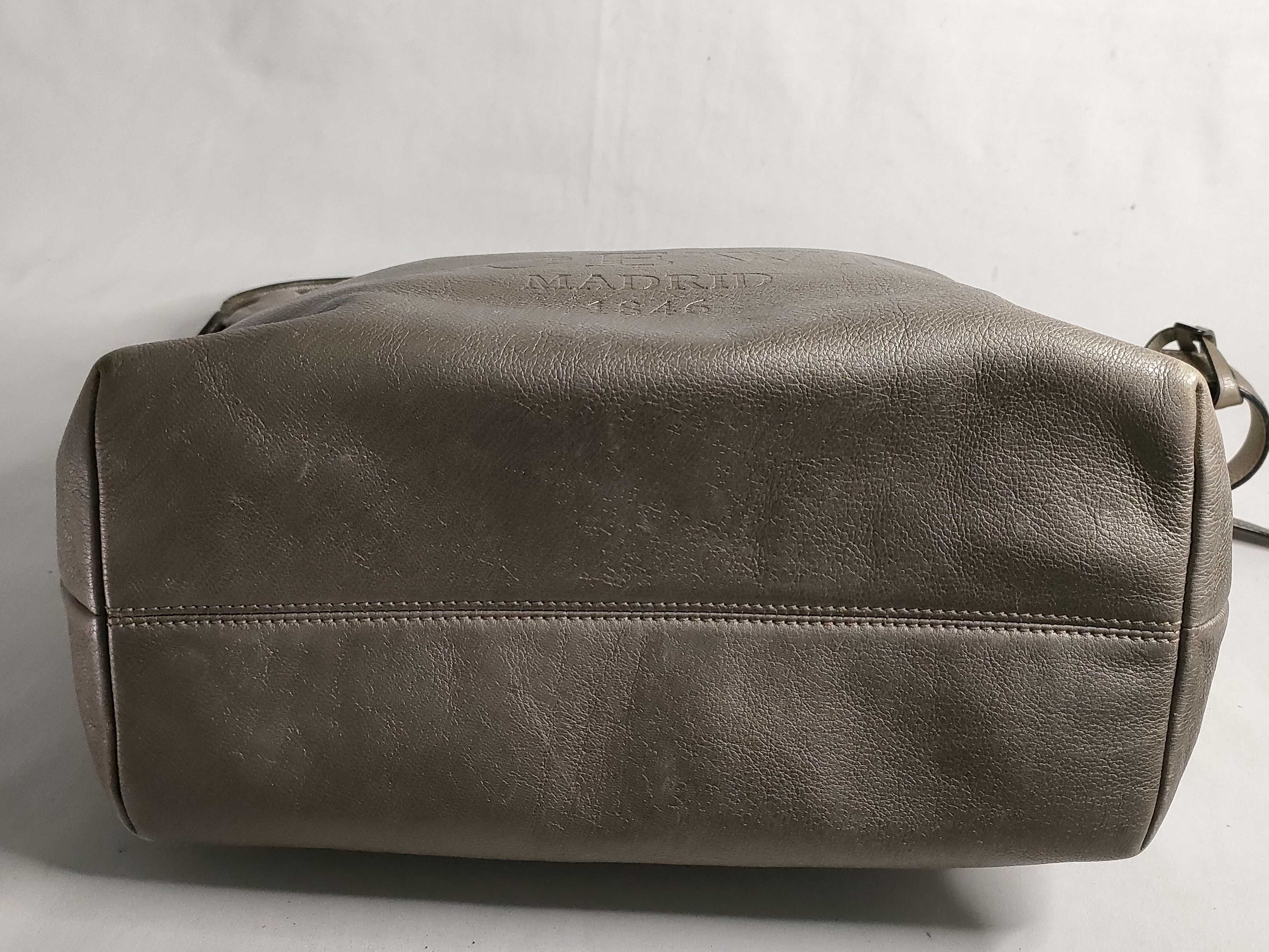Heritage Shoulder Bag, Leather, Metallic Silver — view 7