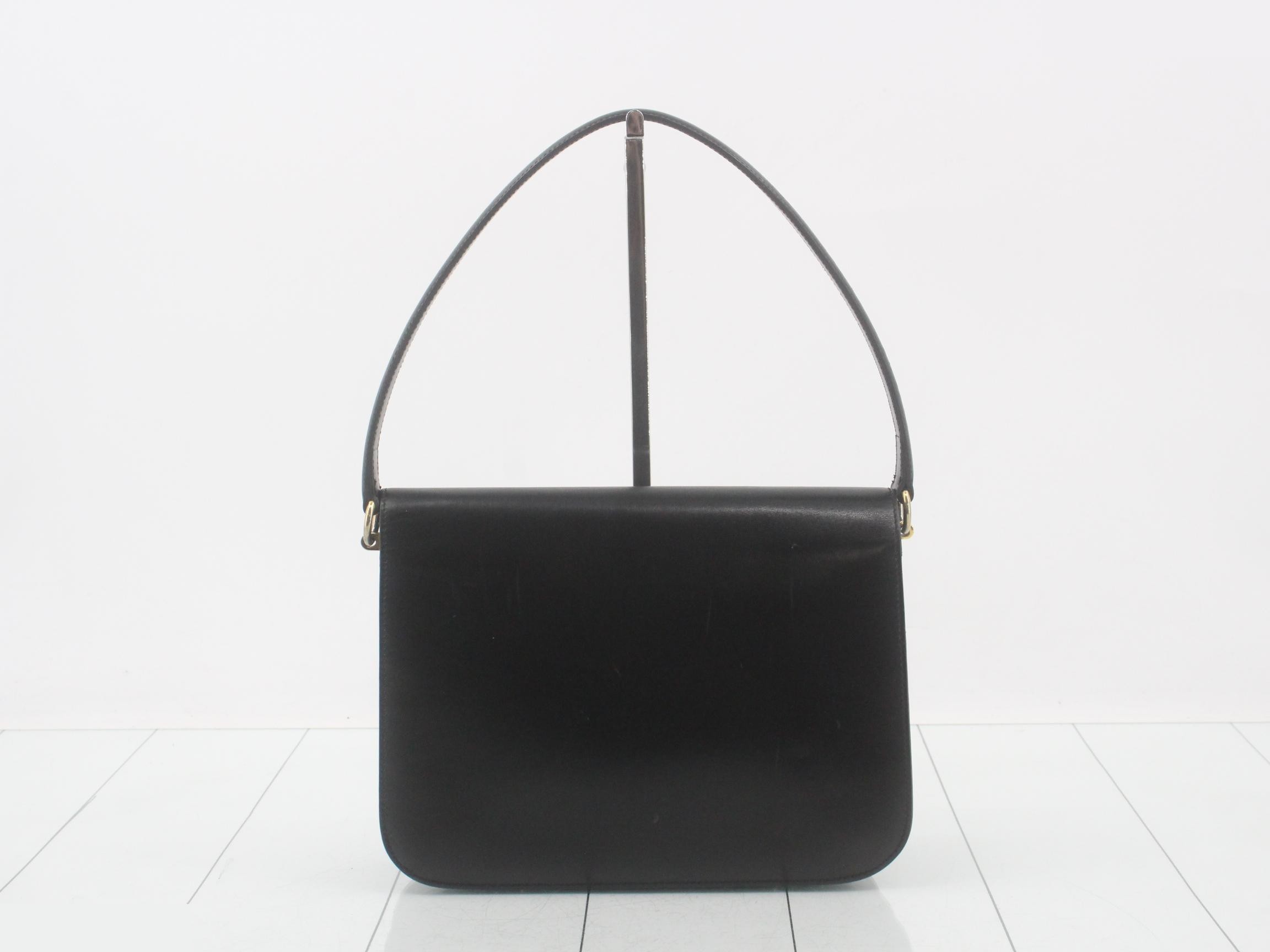Logo hardware, leather — view 2