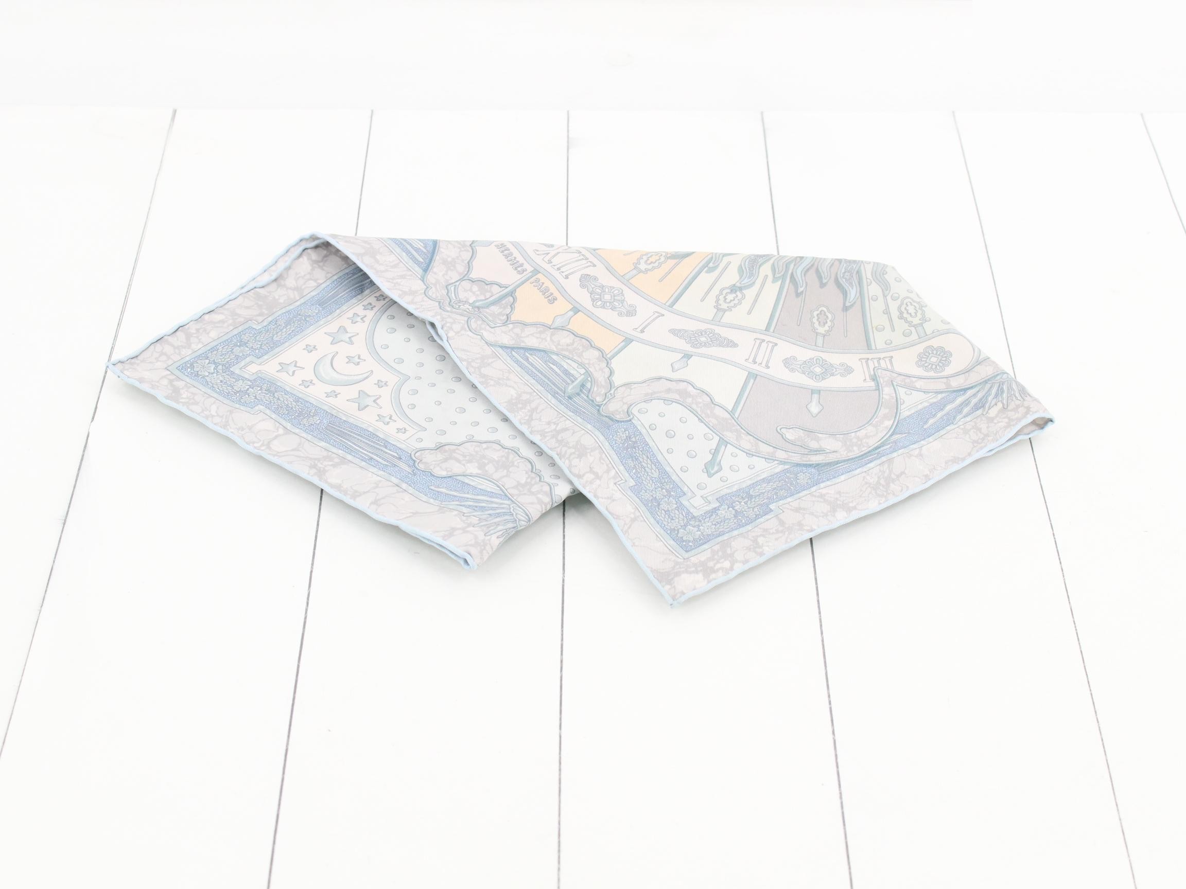 scarf — view 2
