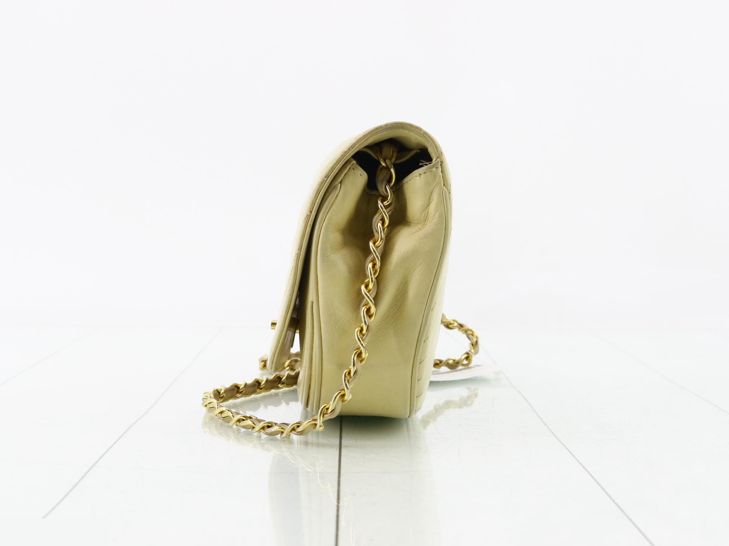 Mademoiselle (Bag) - Shoulder Bag — view 3