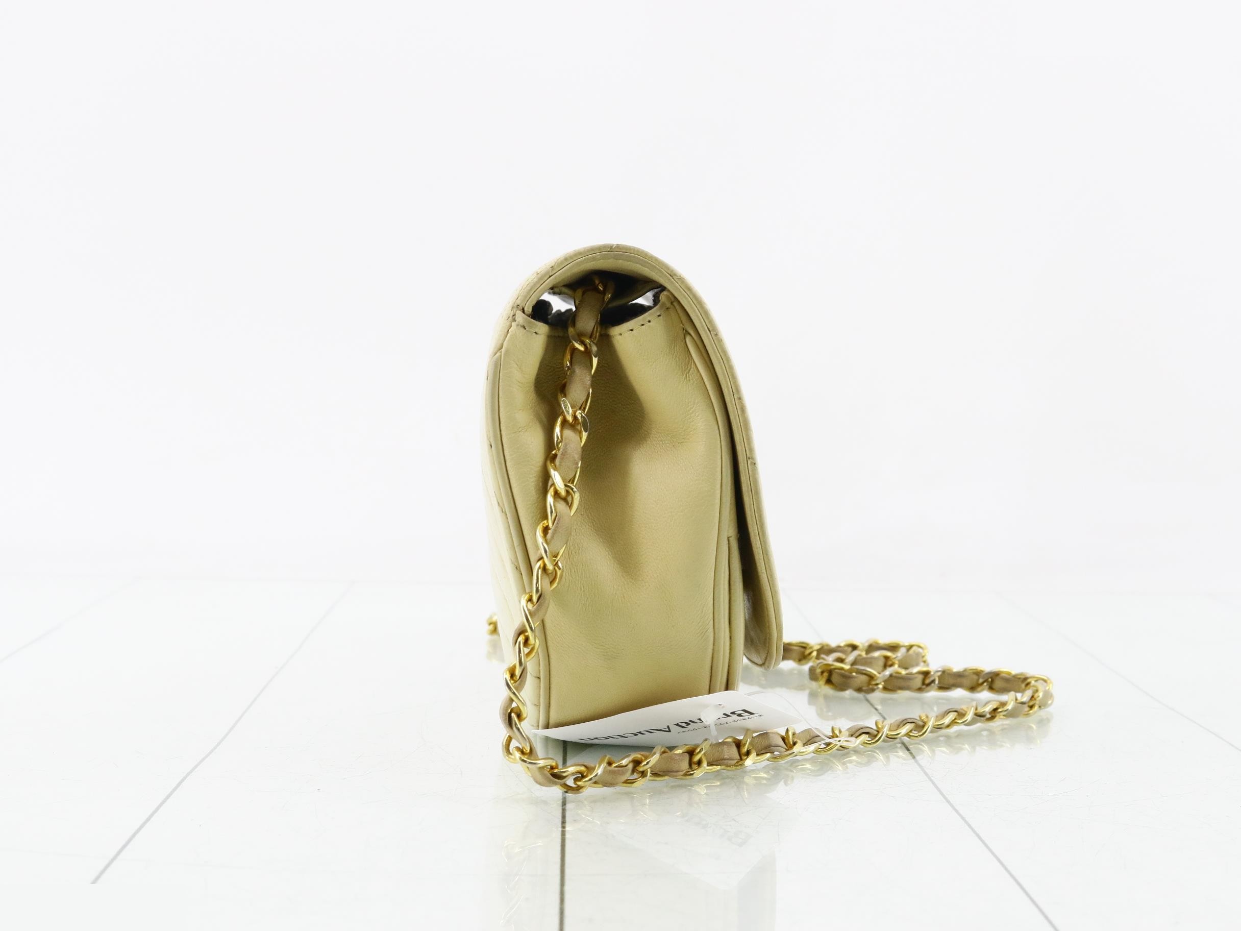 Mademoiselle (Bag) - Shoulder Bag — view 4