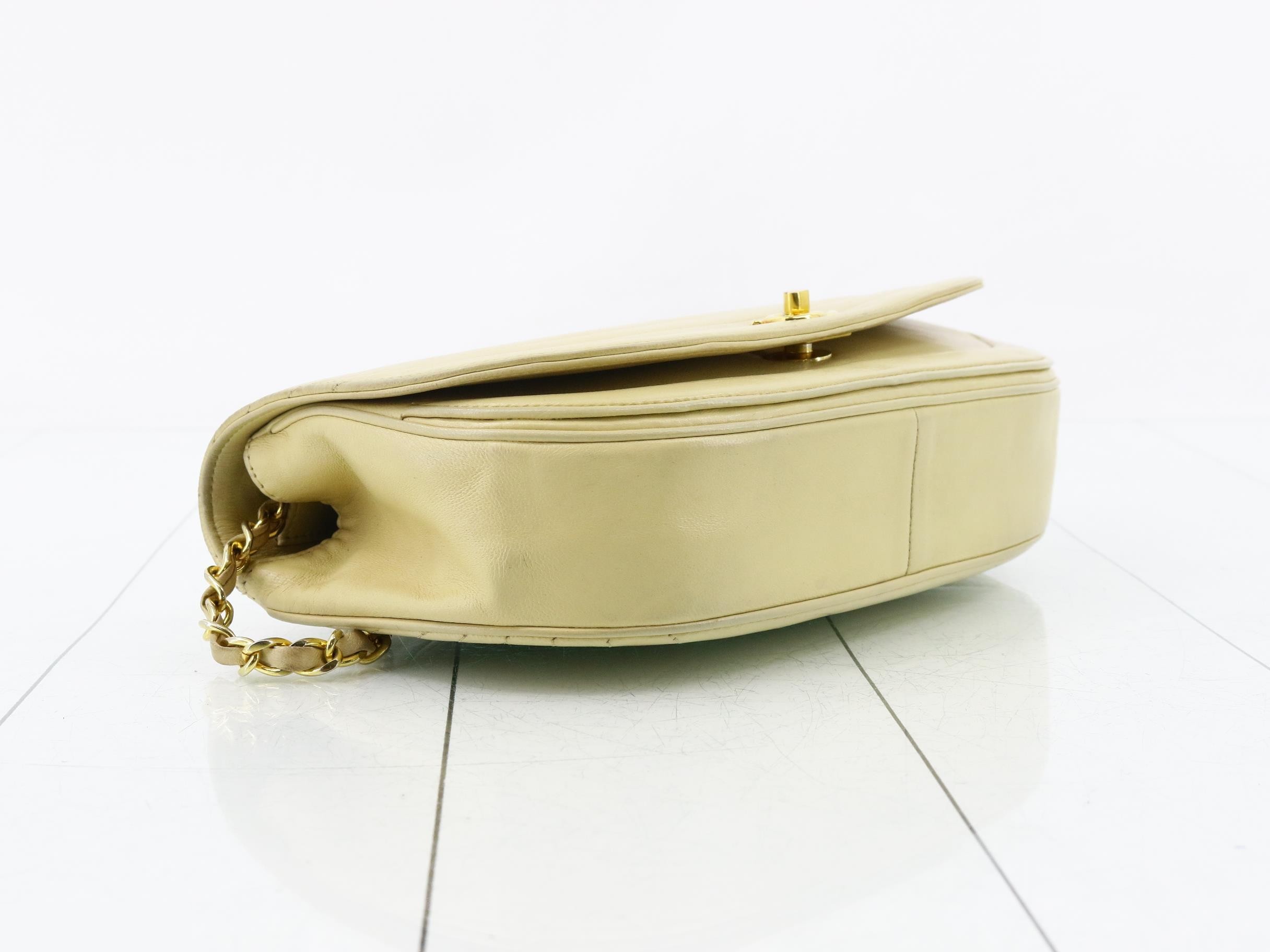 Mademoiselle (Bag) - Shoulder Bag — view 5