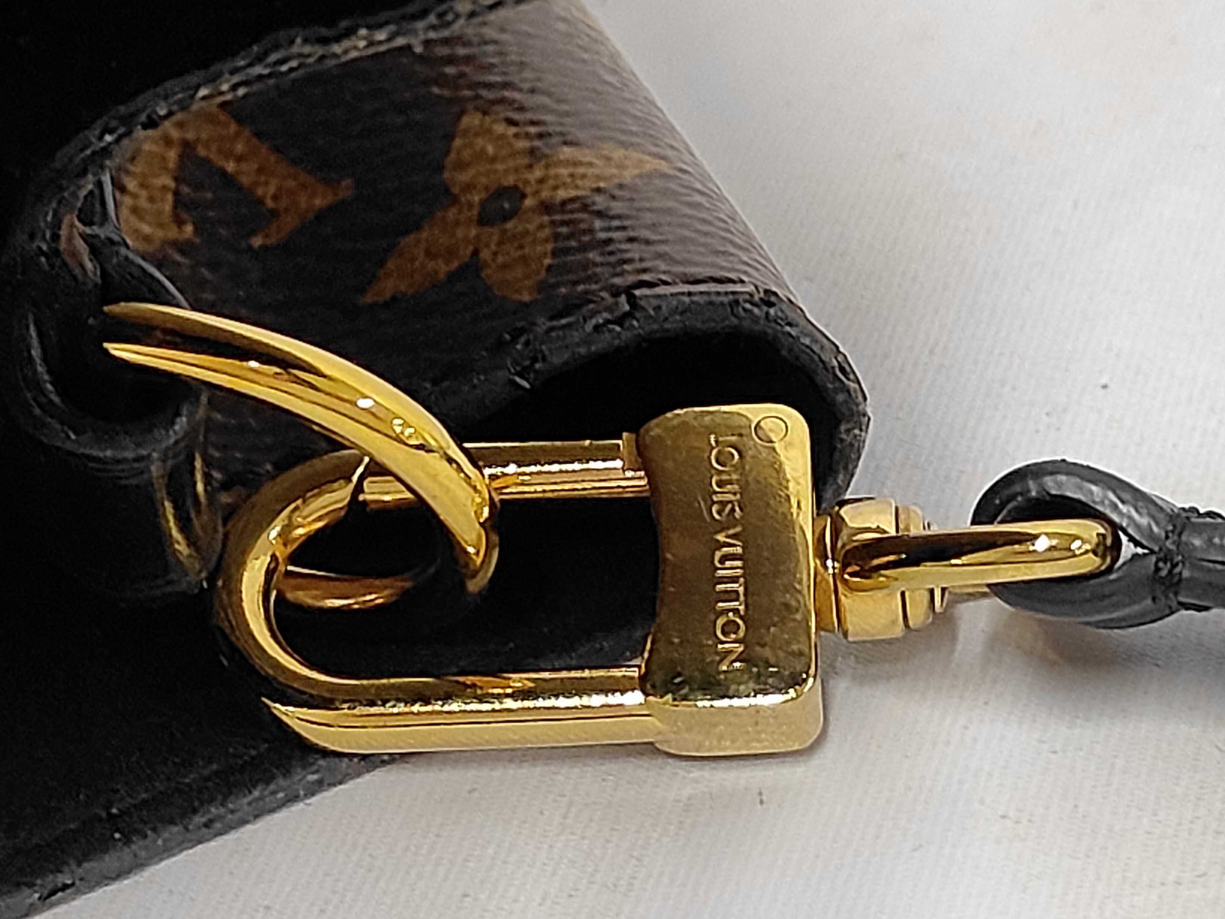 Monogram M44020 Noir Bag — view 7