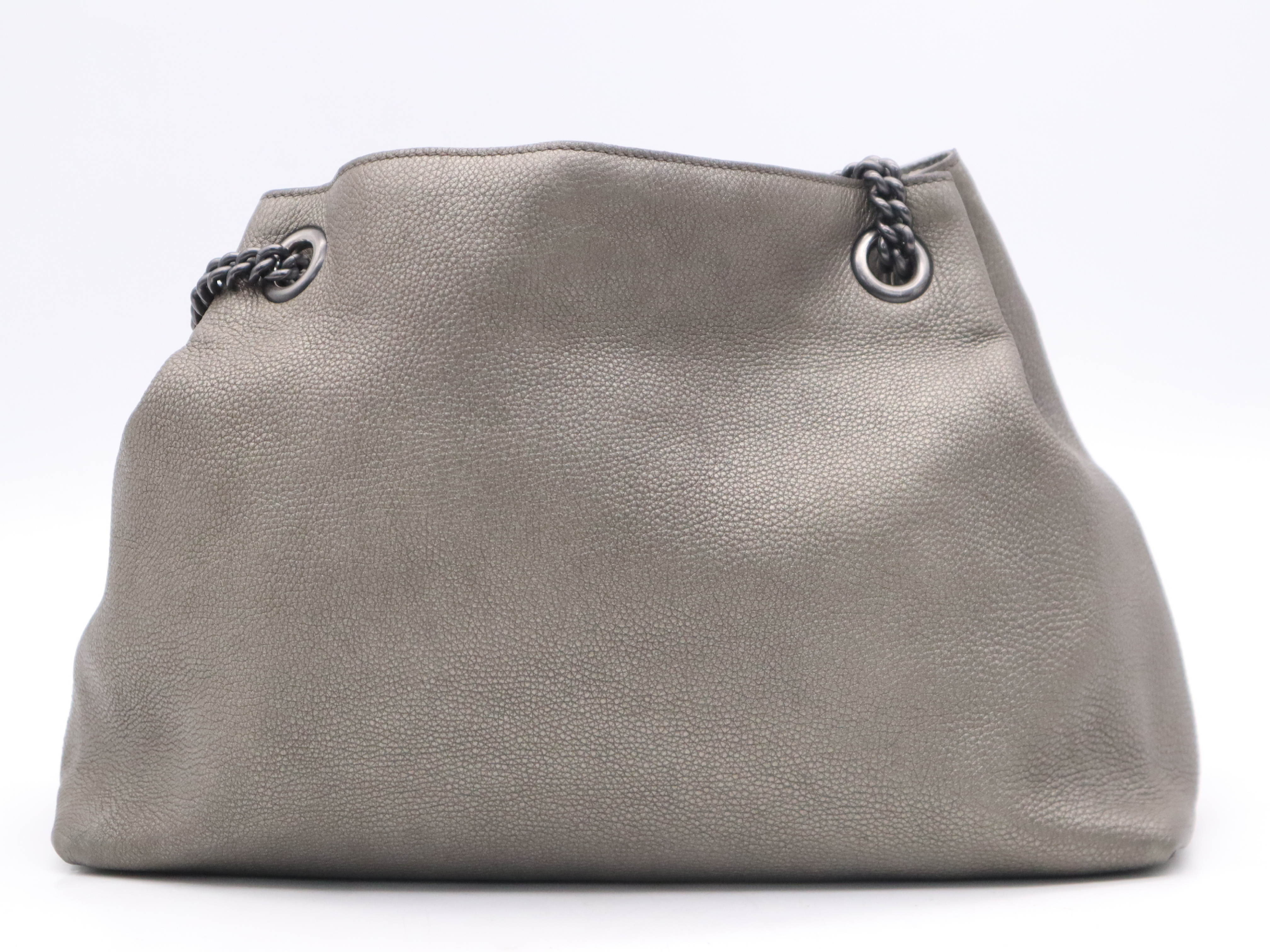 Leather Soho Interlocking G Chain Shoulder Bag, Gray Metallic Silver Hardware, with Charm. — view 2