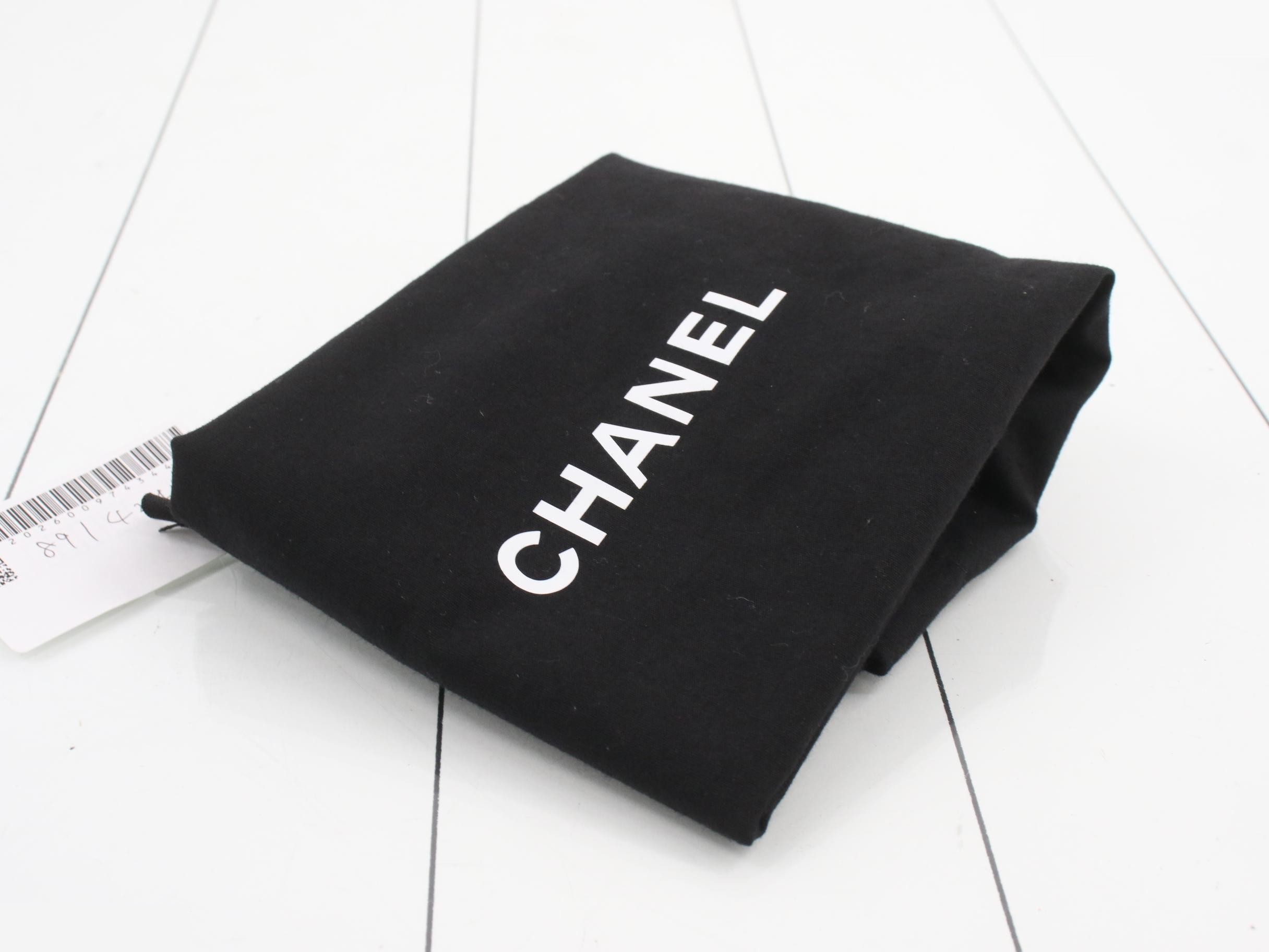 19 Leather 2-Way Chain Shoulder Bag — view 7