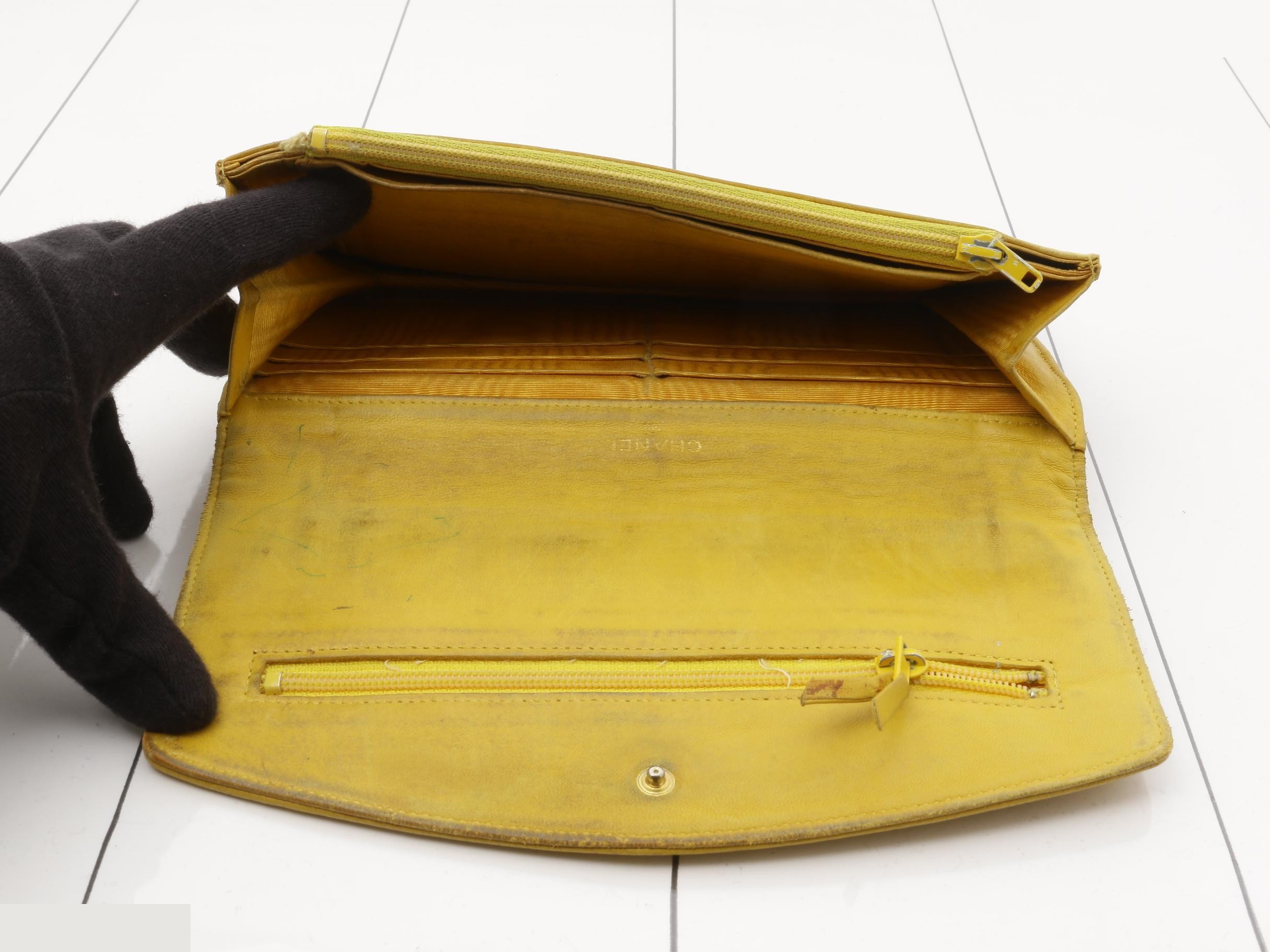 Caviar leather (bag) and long wallet, yellow — view 4
