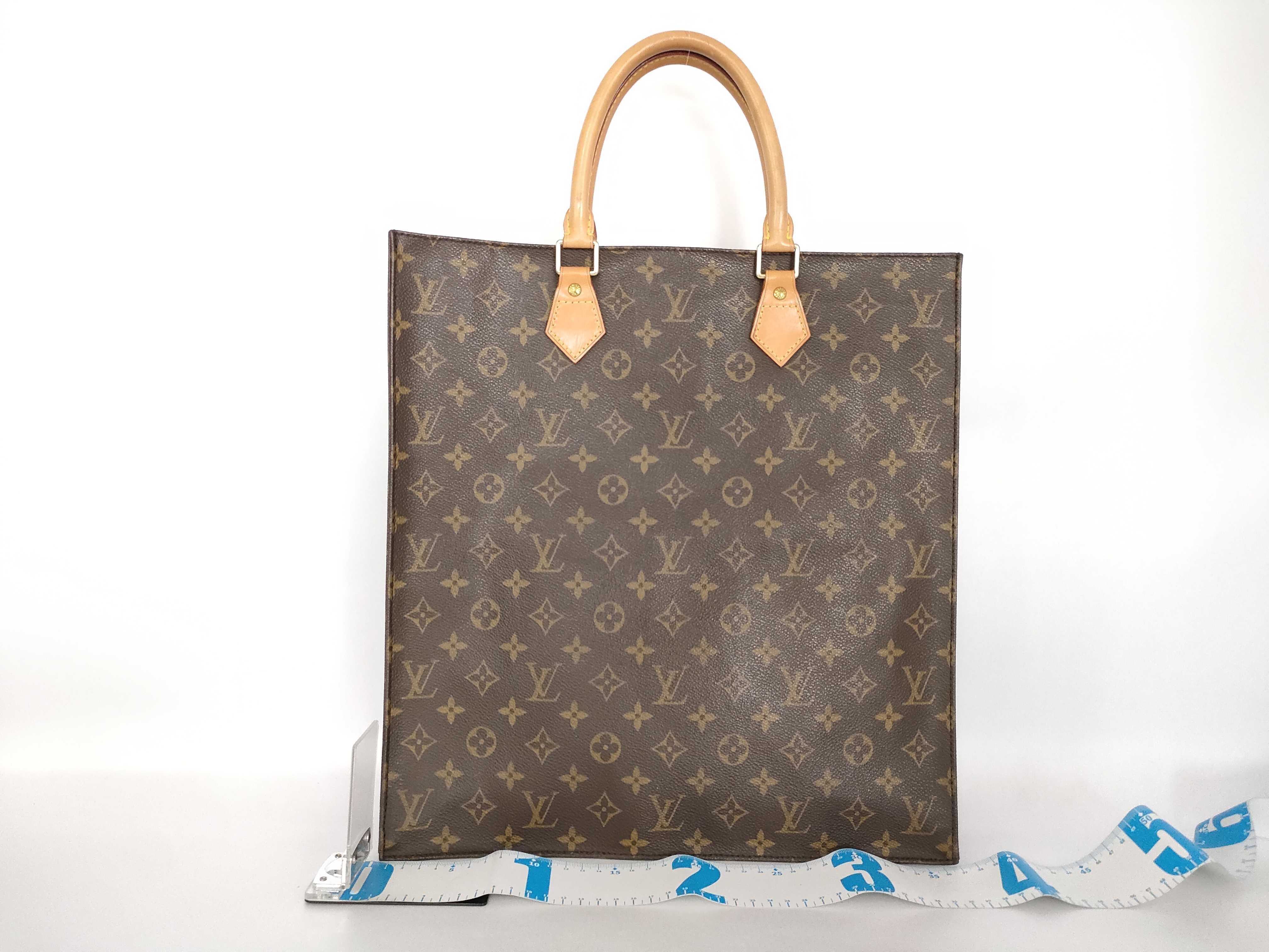 Monogram LV Sac Plat Tote Bag — view 2