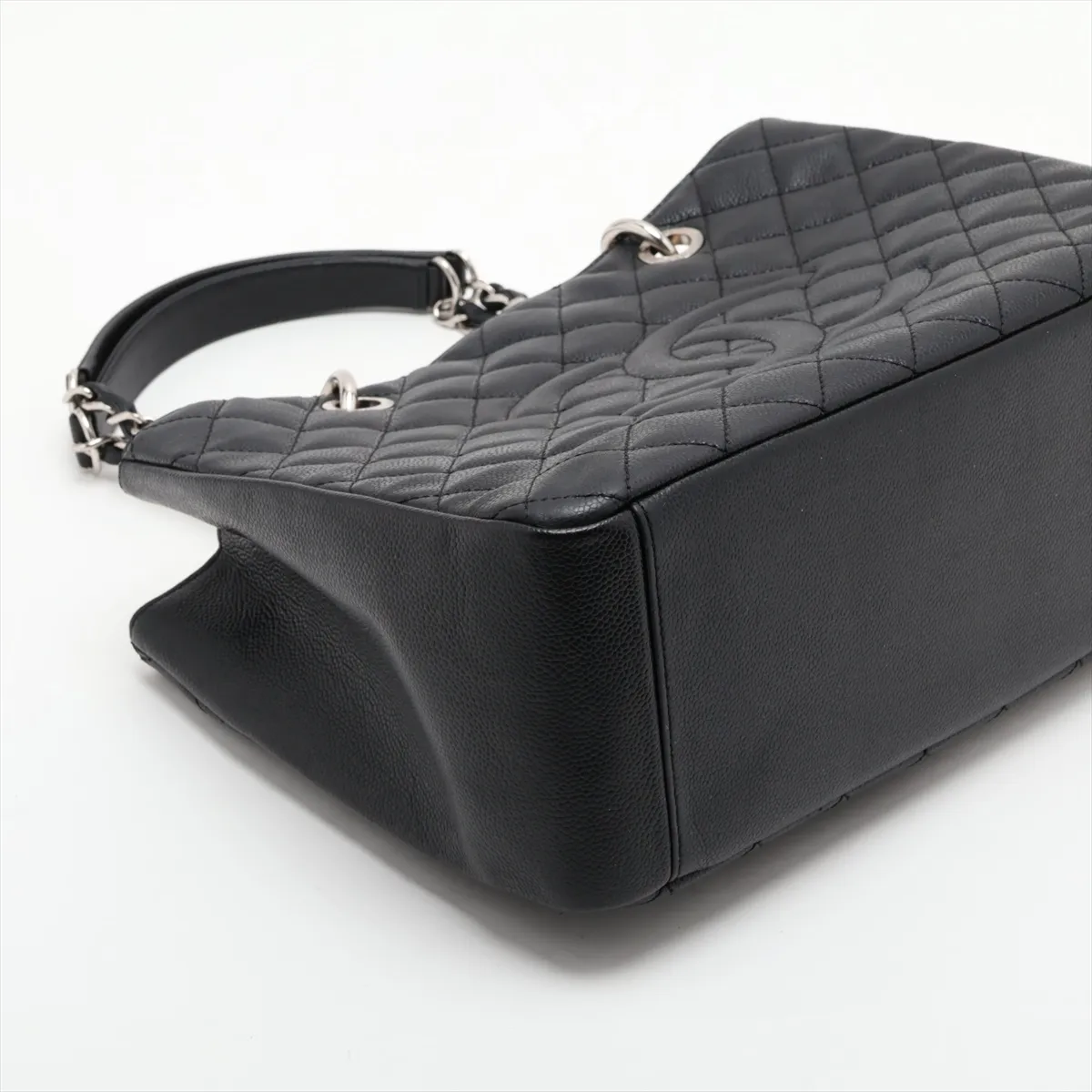 GST Caviar Skin Chain Tote Bag, Black with Silver Hardware — view 4