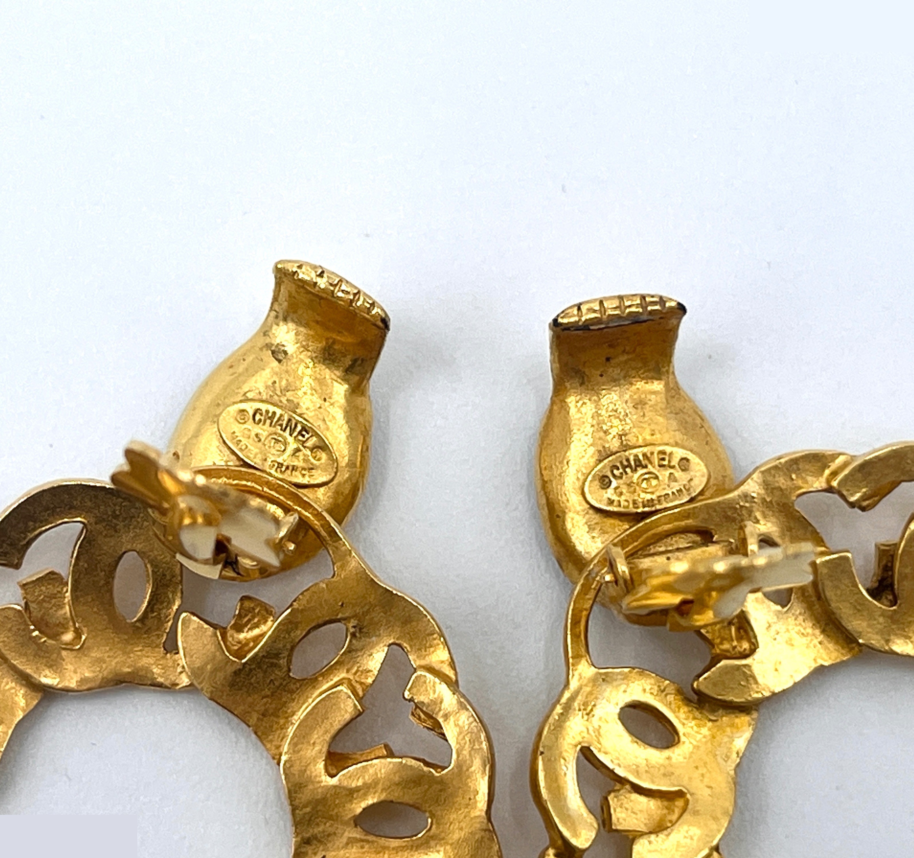Pearl Round Coco Mark Gold Earrings — view 3