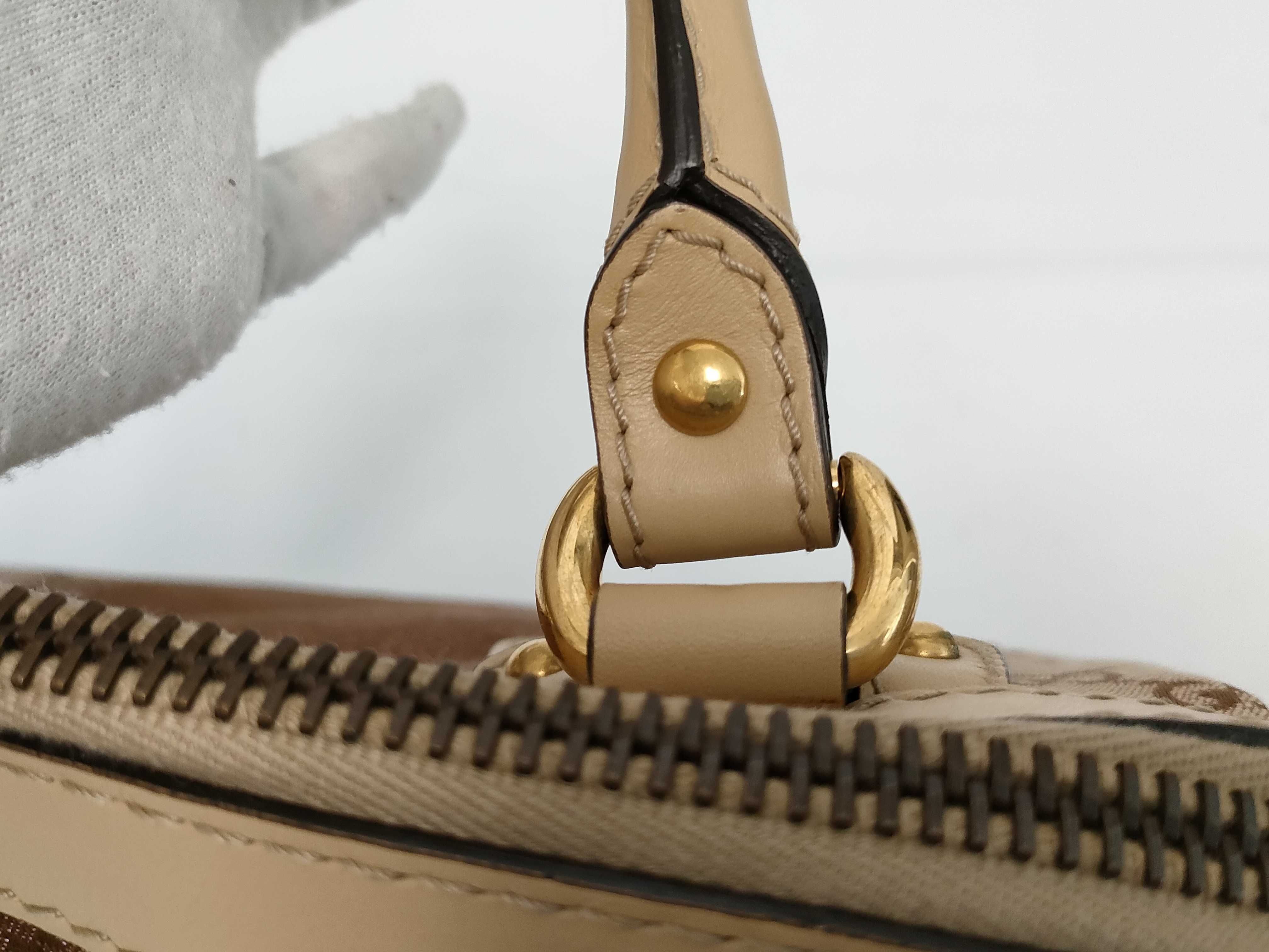 GG Canvas Bag Handbag — view 8