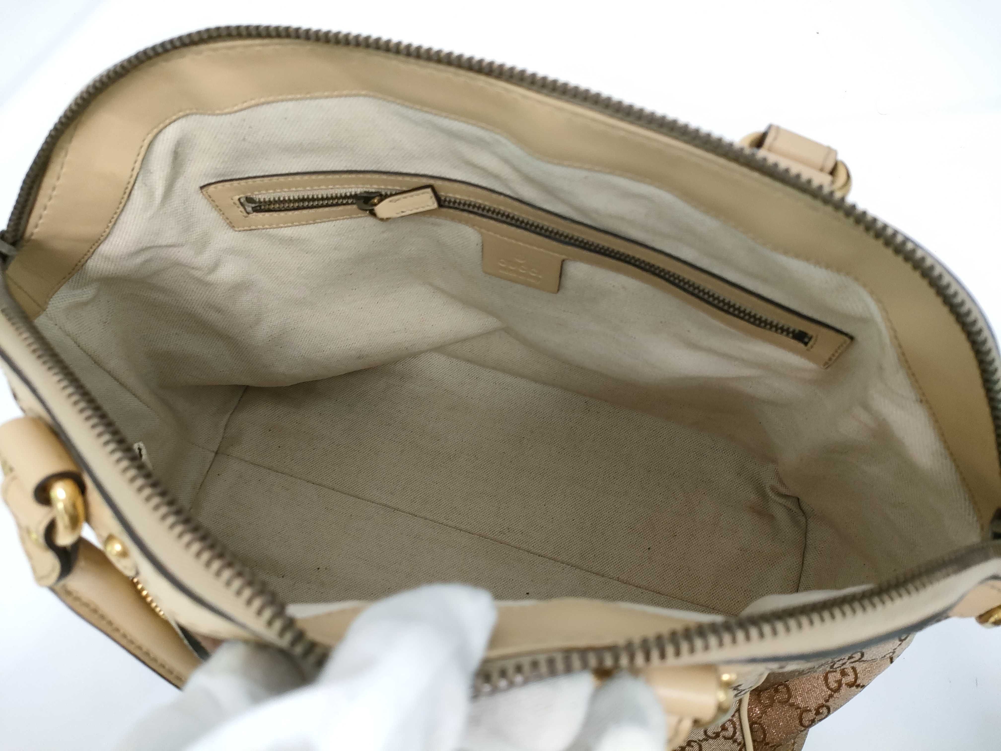GG Canvas Bag Handbag — view 9