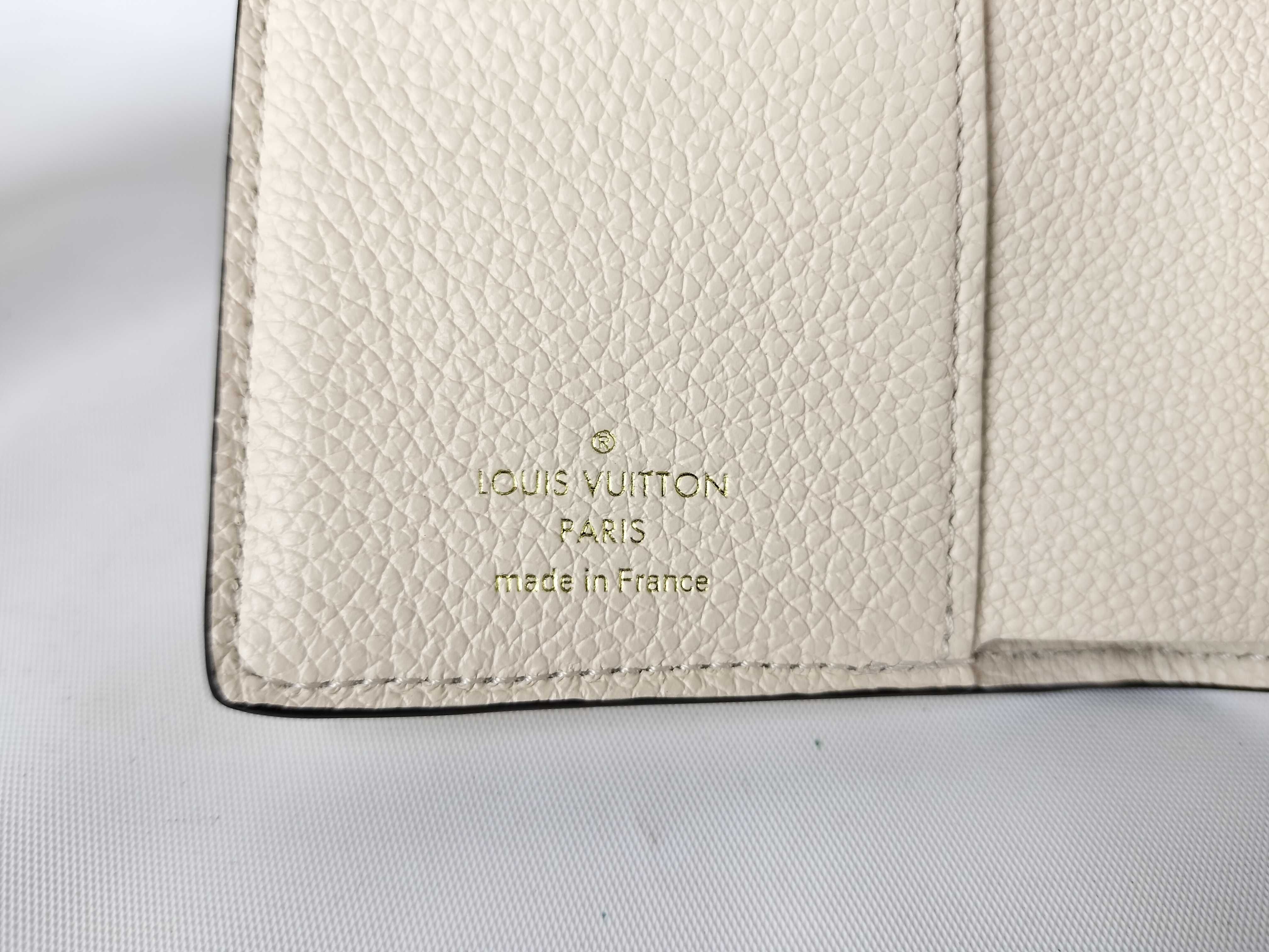 Portefeuille Métis Compact/M81071/Boxed Wallet — view 10