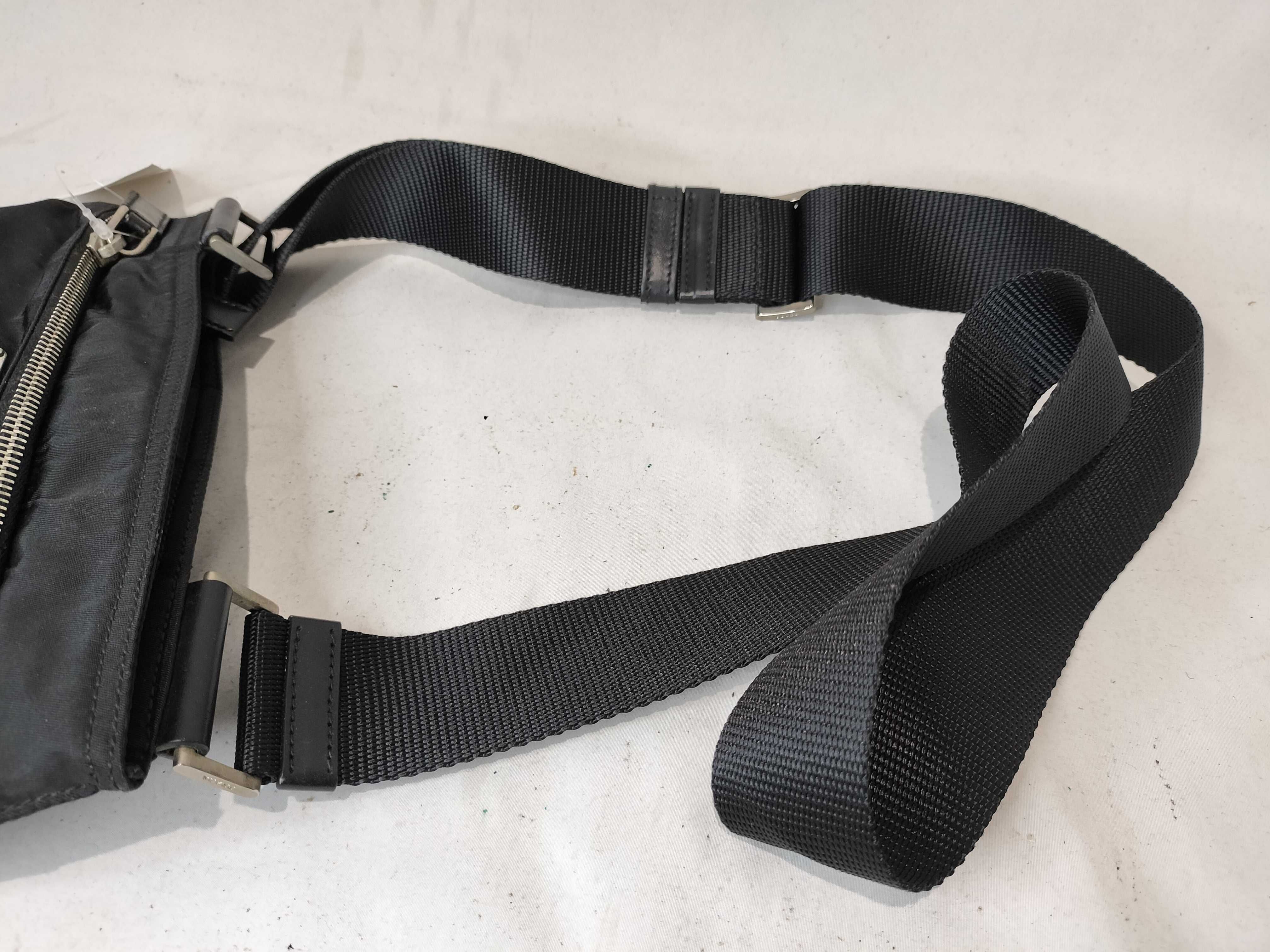 Nylon Shoulder Bag (No Gusset) — view 4