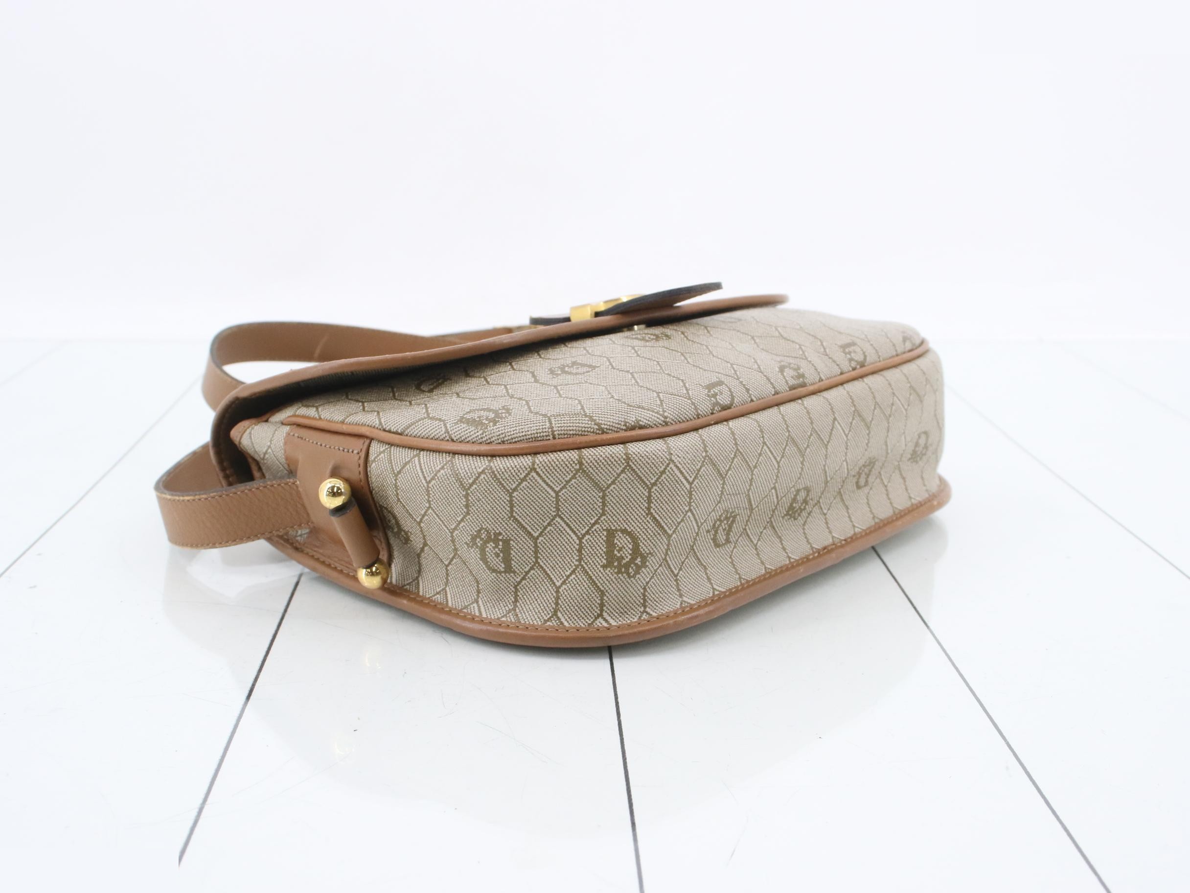 Other lines: Honeycomb Shoulder Bag — view 5