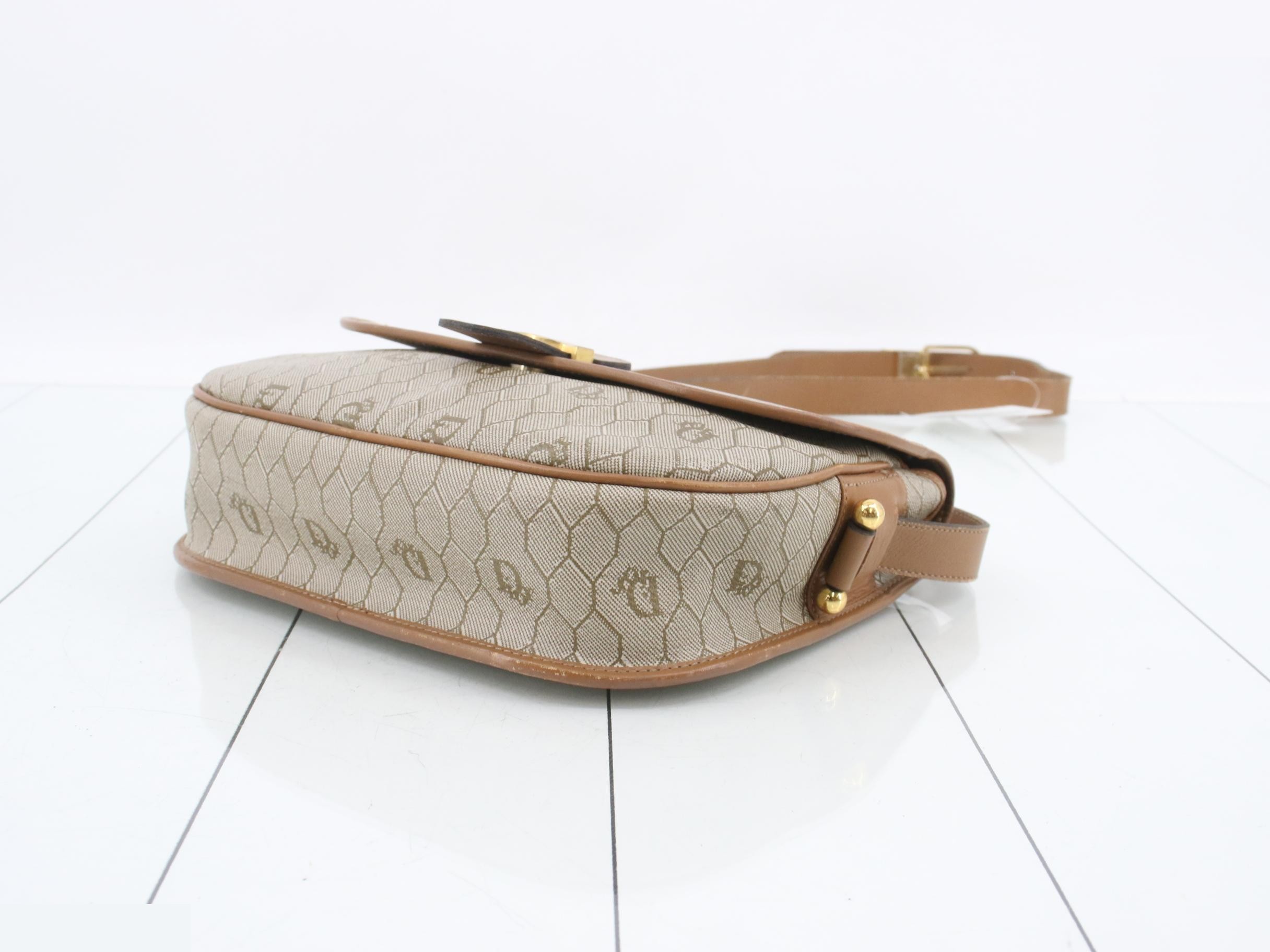 Other lines: Honeycomb Shoulder Bag — view 6