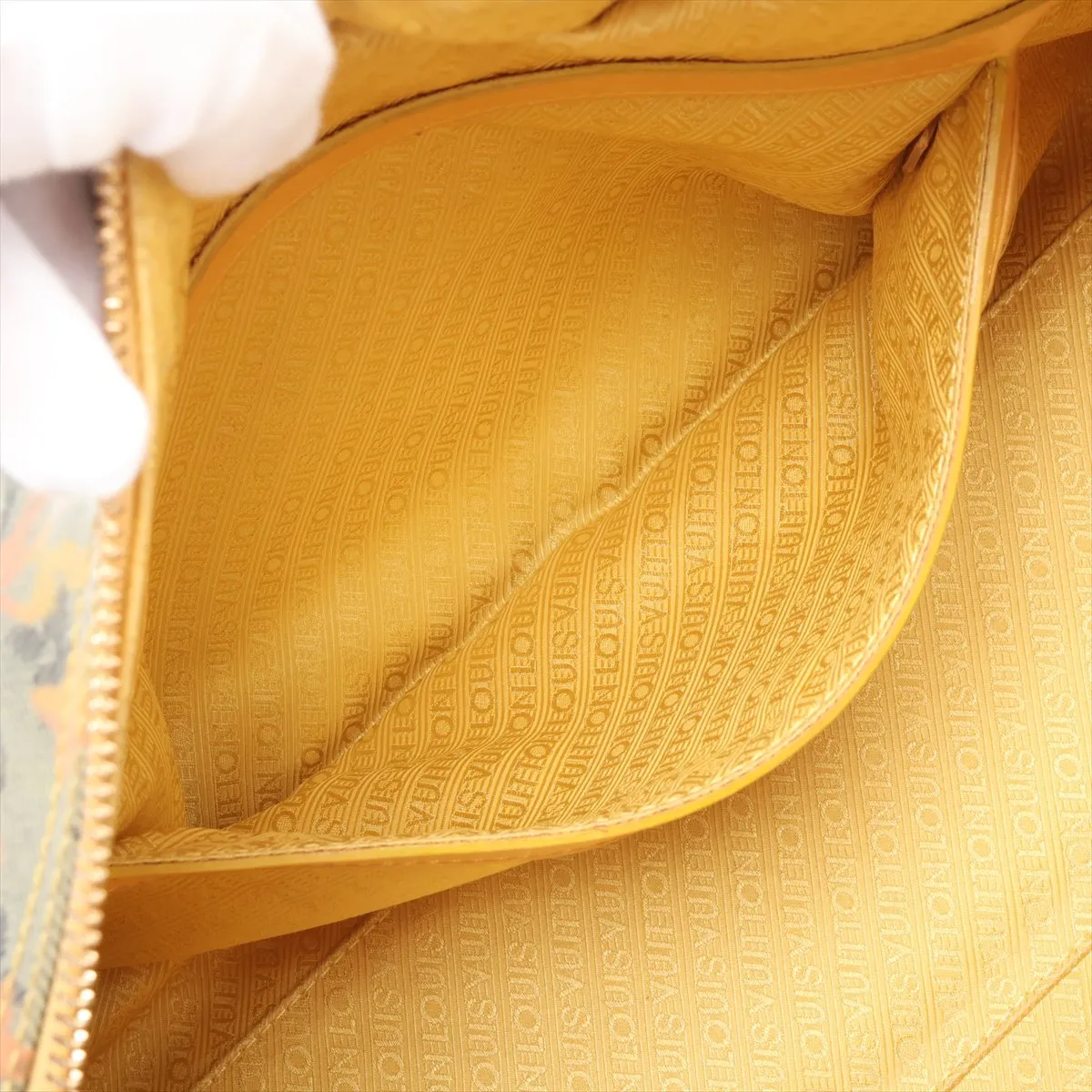 Monogram Pulp Weekender PM M95733 MI5007 Yellow — view 8
