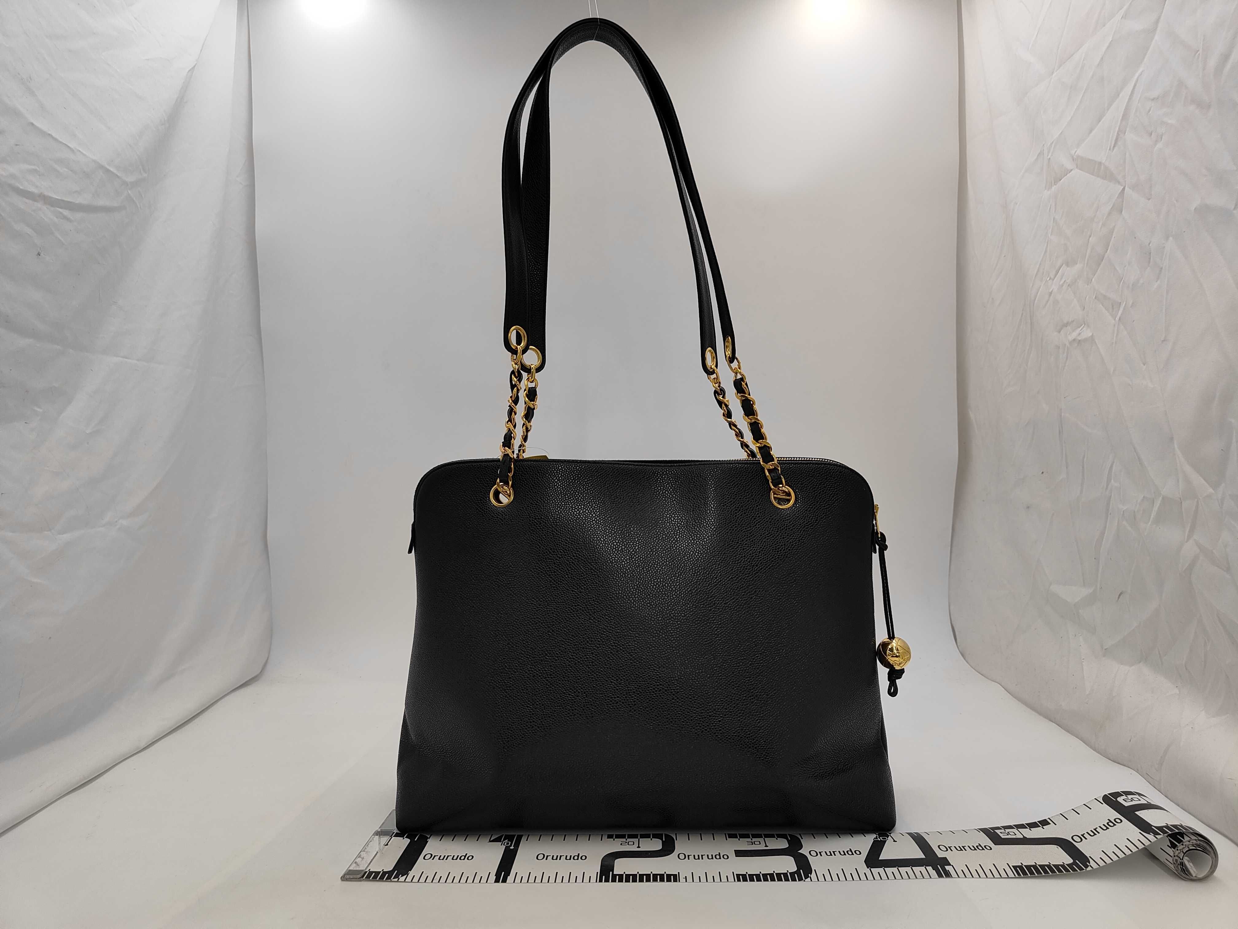Caviar Skin Tote Bag Chain Tote Bag — view 2