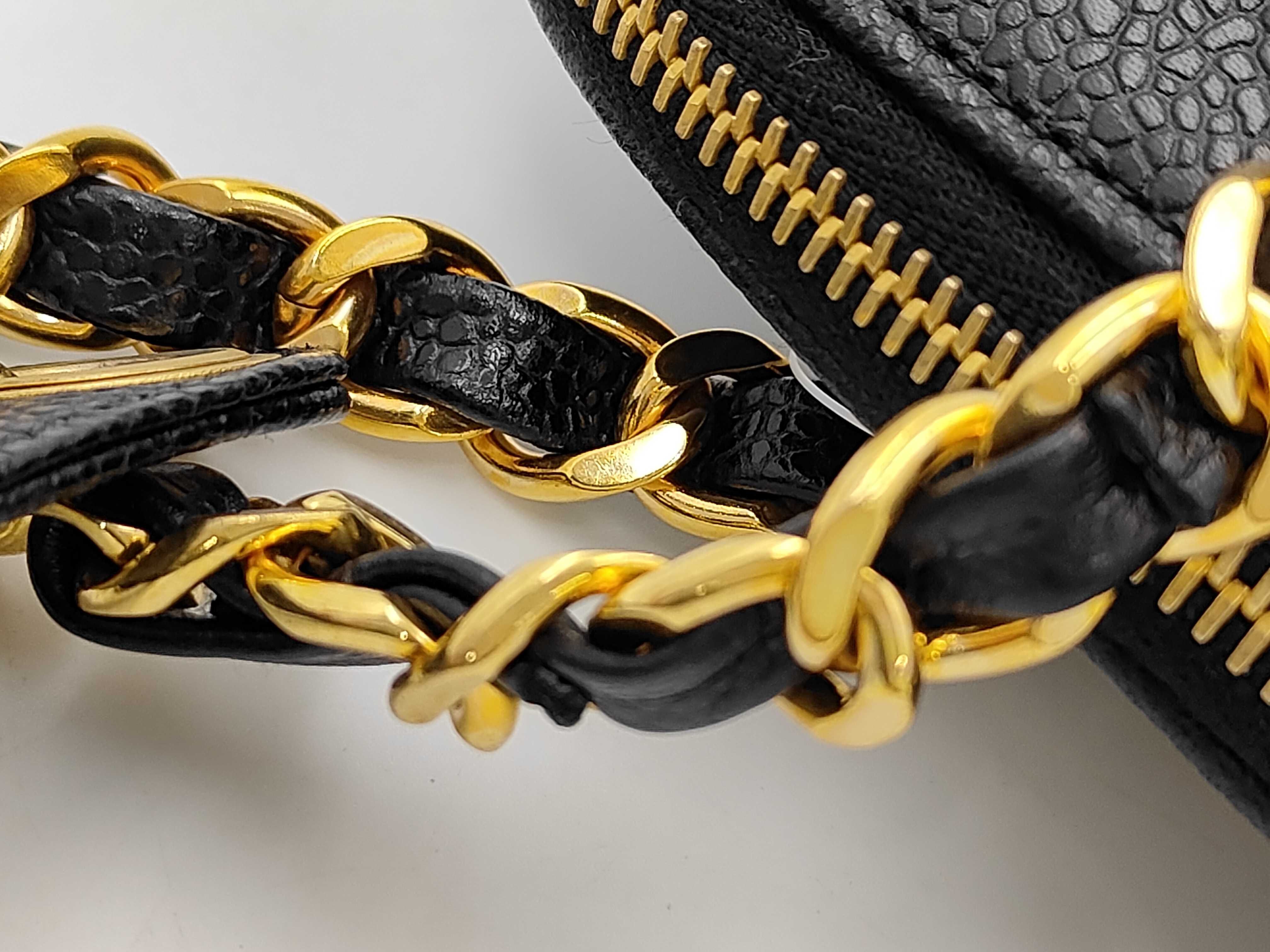 Caviar Skin Tote Bag Chain Tote Bag — view 7