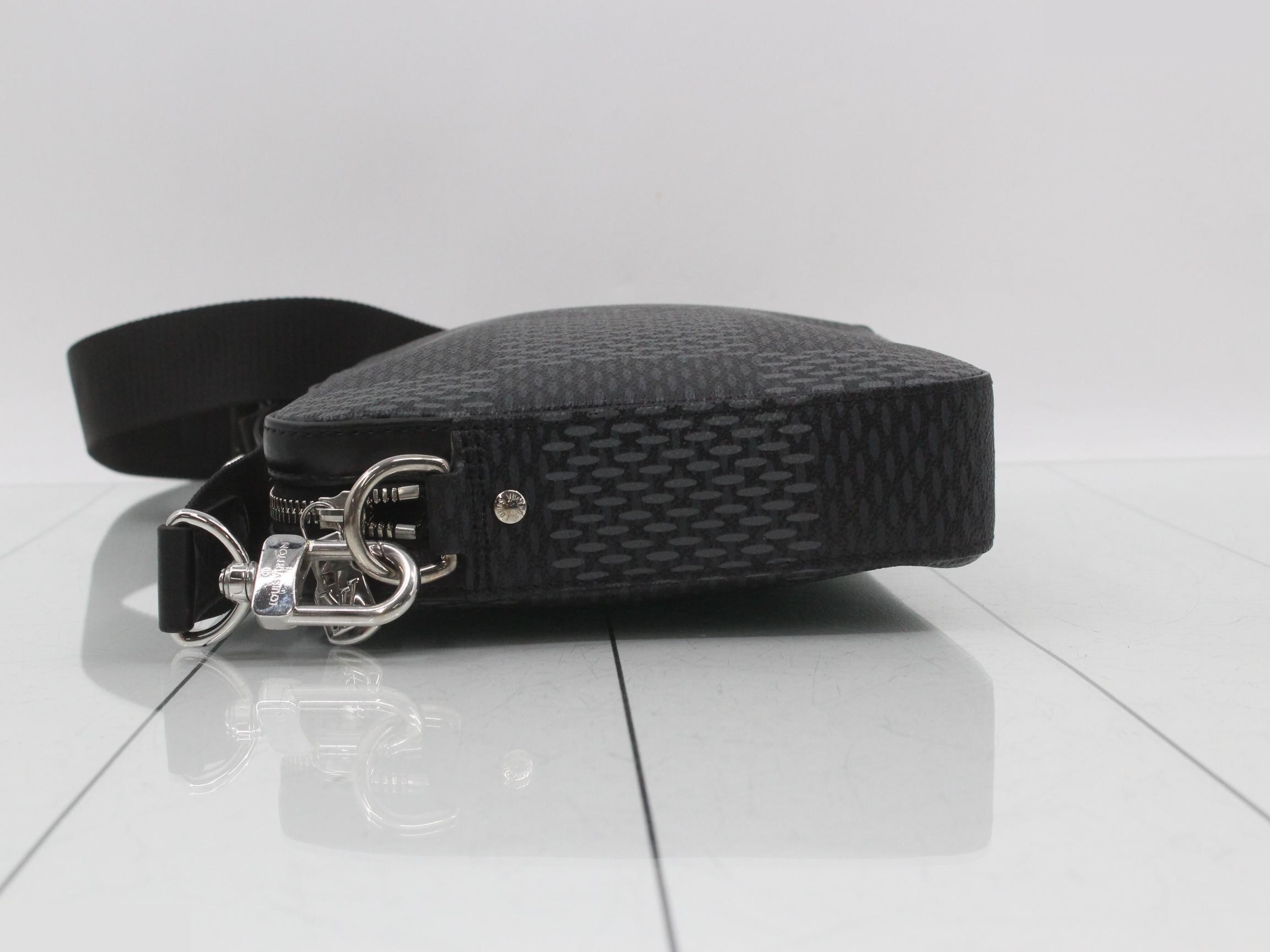 LV Trio Messenger Damier Graphite N50017 Black — view 4