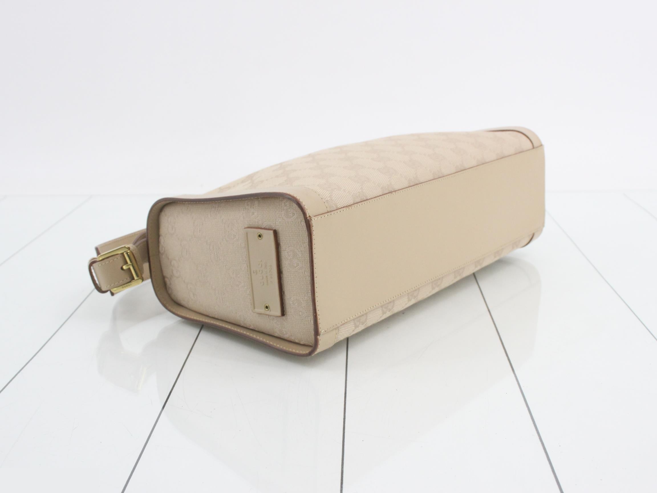 GG Canvas (Bag) - One-Shoulder Bag - Beige — view 5