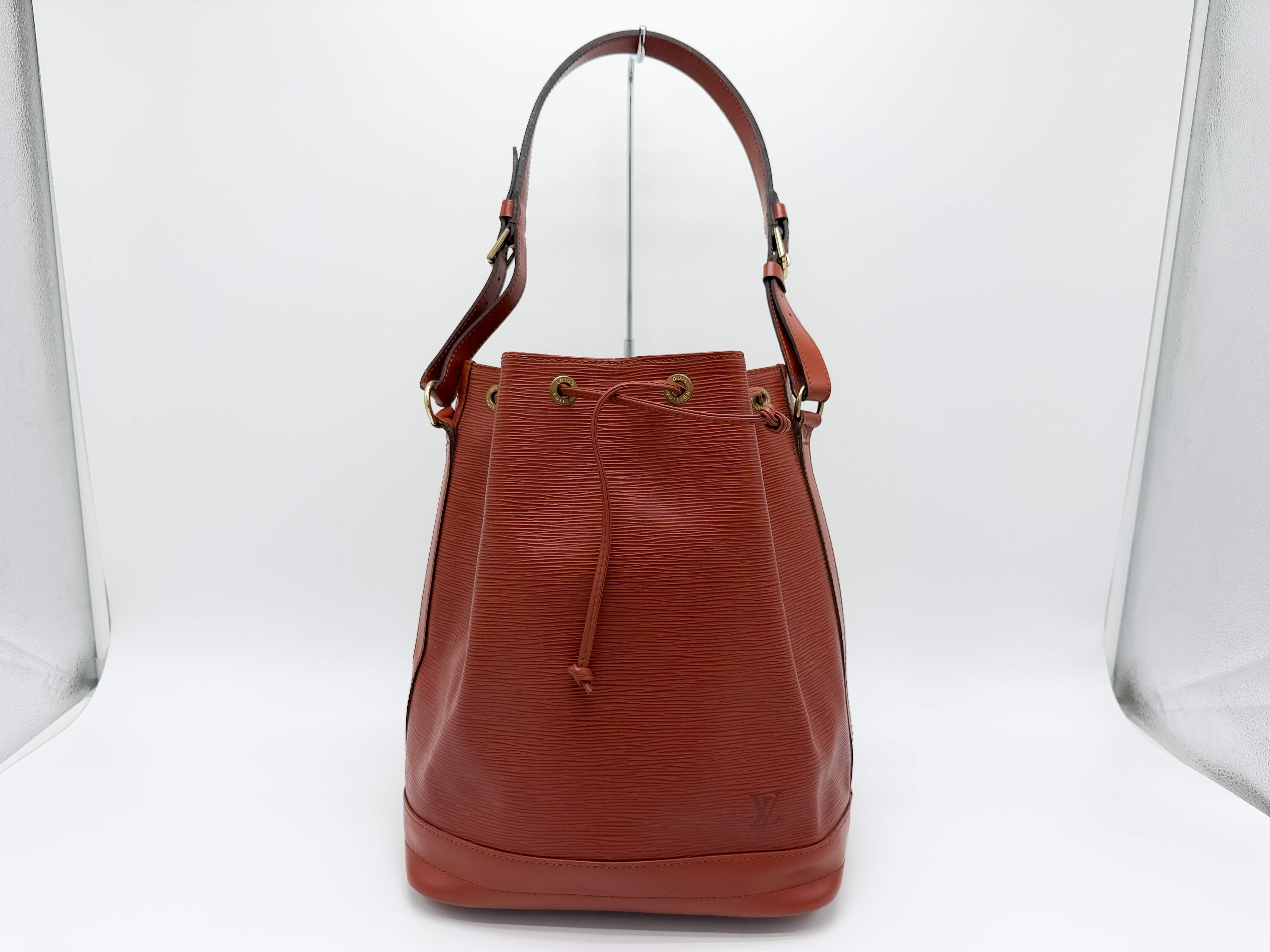 Epi M44003 Noe Kenya Brown Shoulder Bag