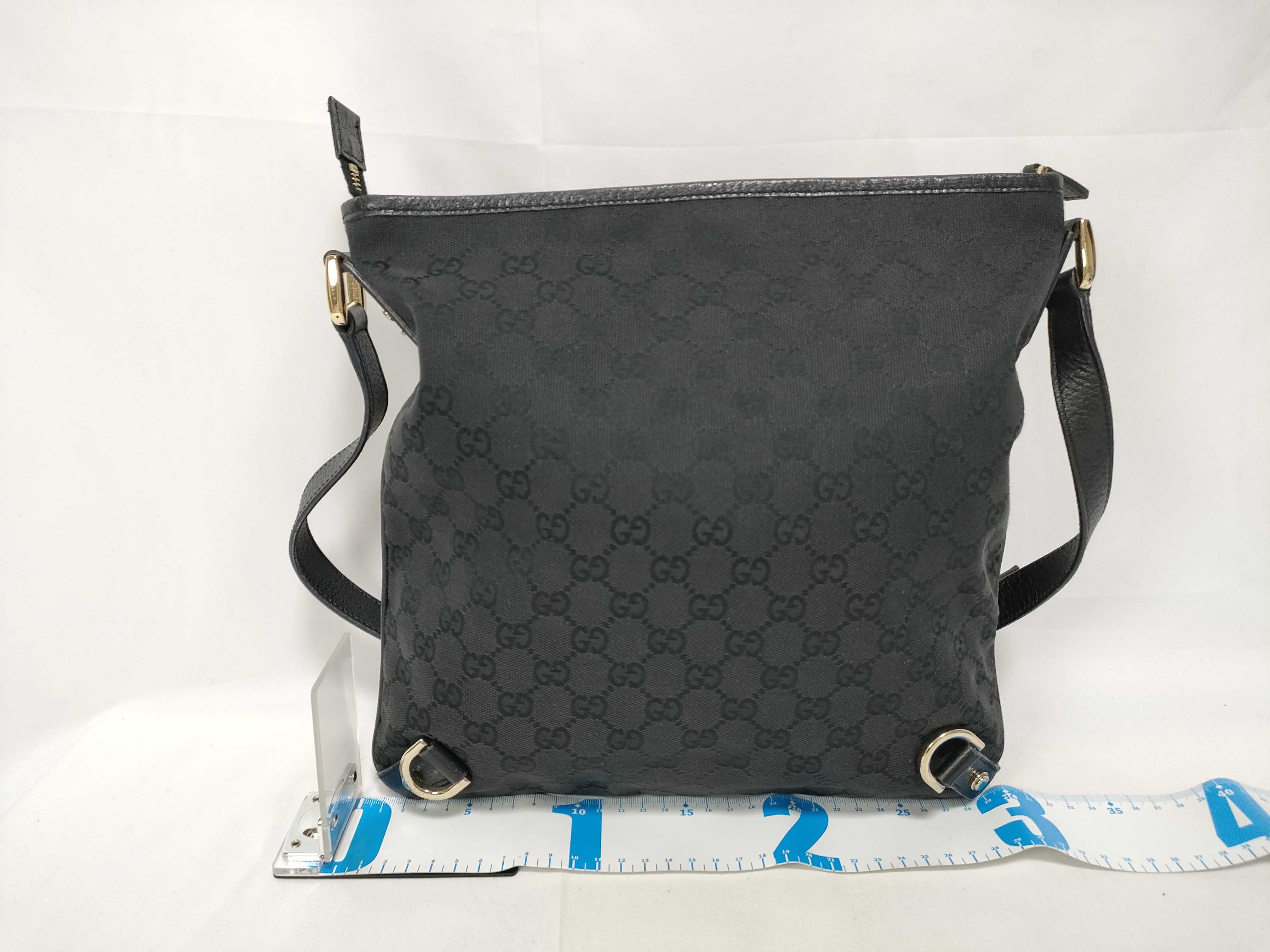 GG Canvas Black Leather Shoulder Bag 131326 — view 2