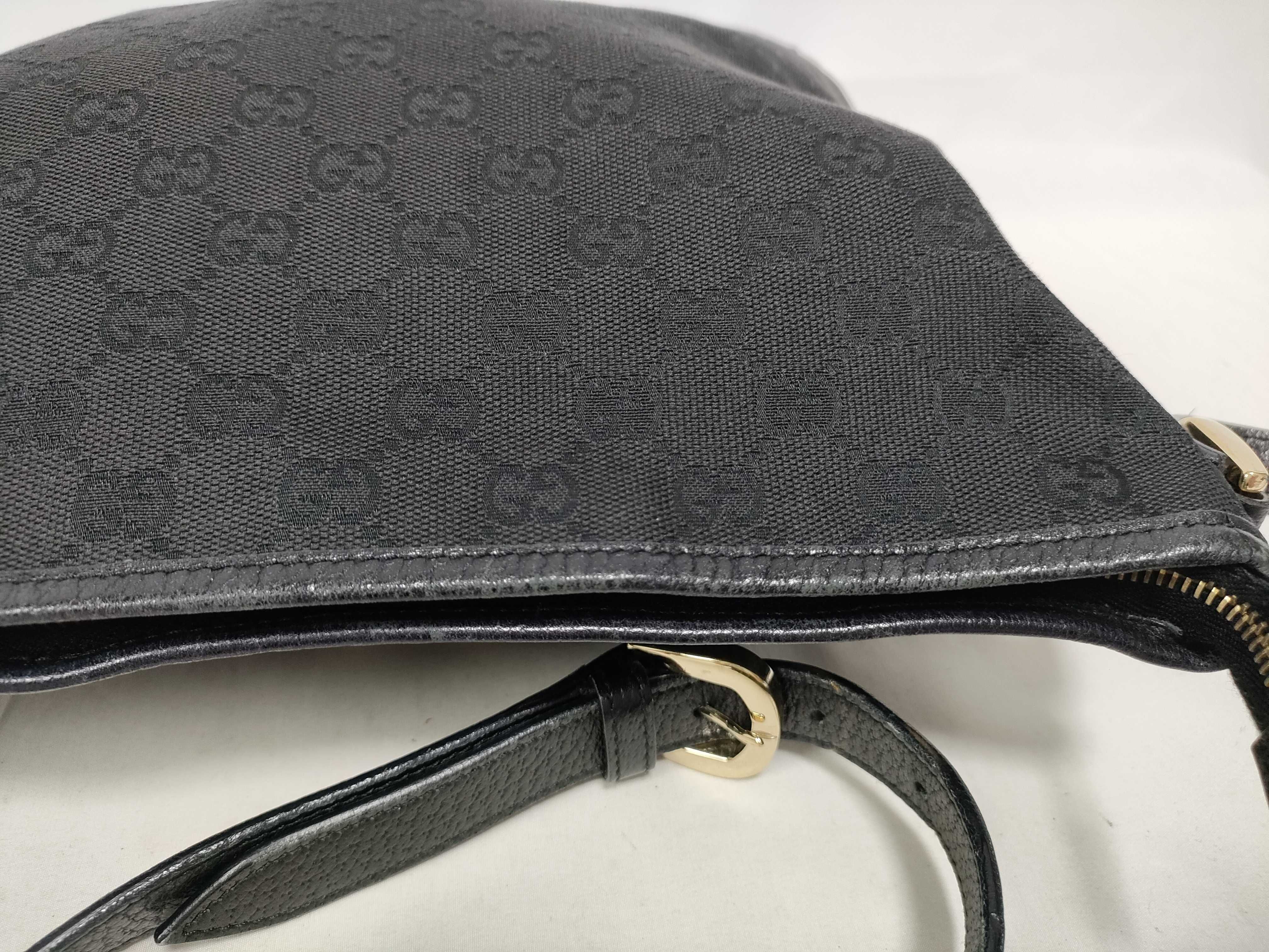 GG Canvas Black Leather Shoulder Bag 131326 — view 12