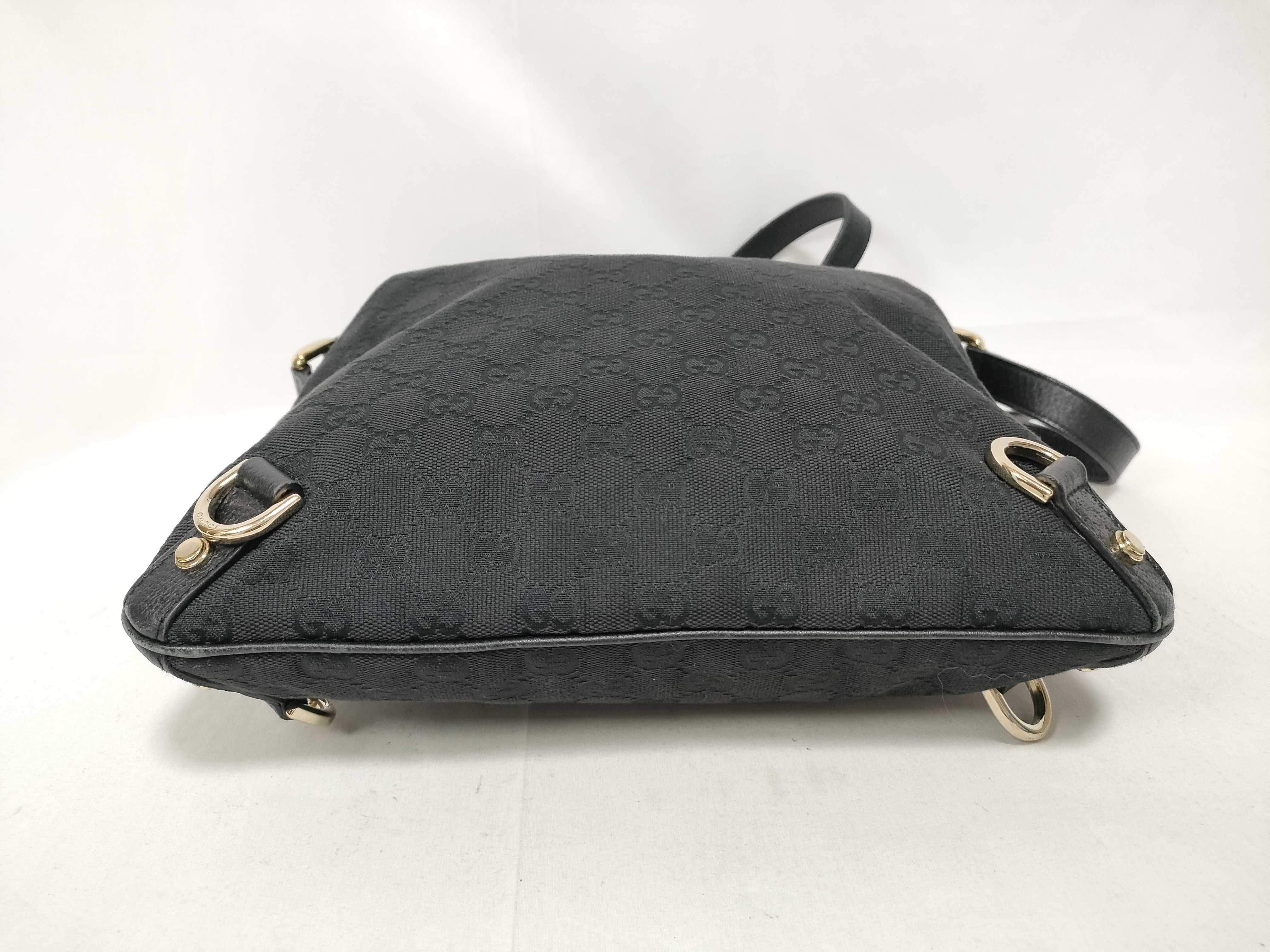 GG Canvas Black Leather Shoulder Bag 131326 — view 3