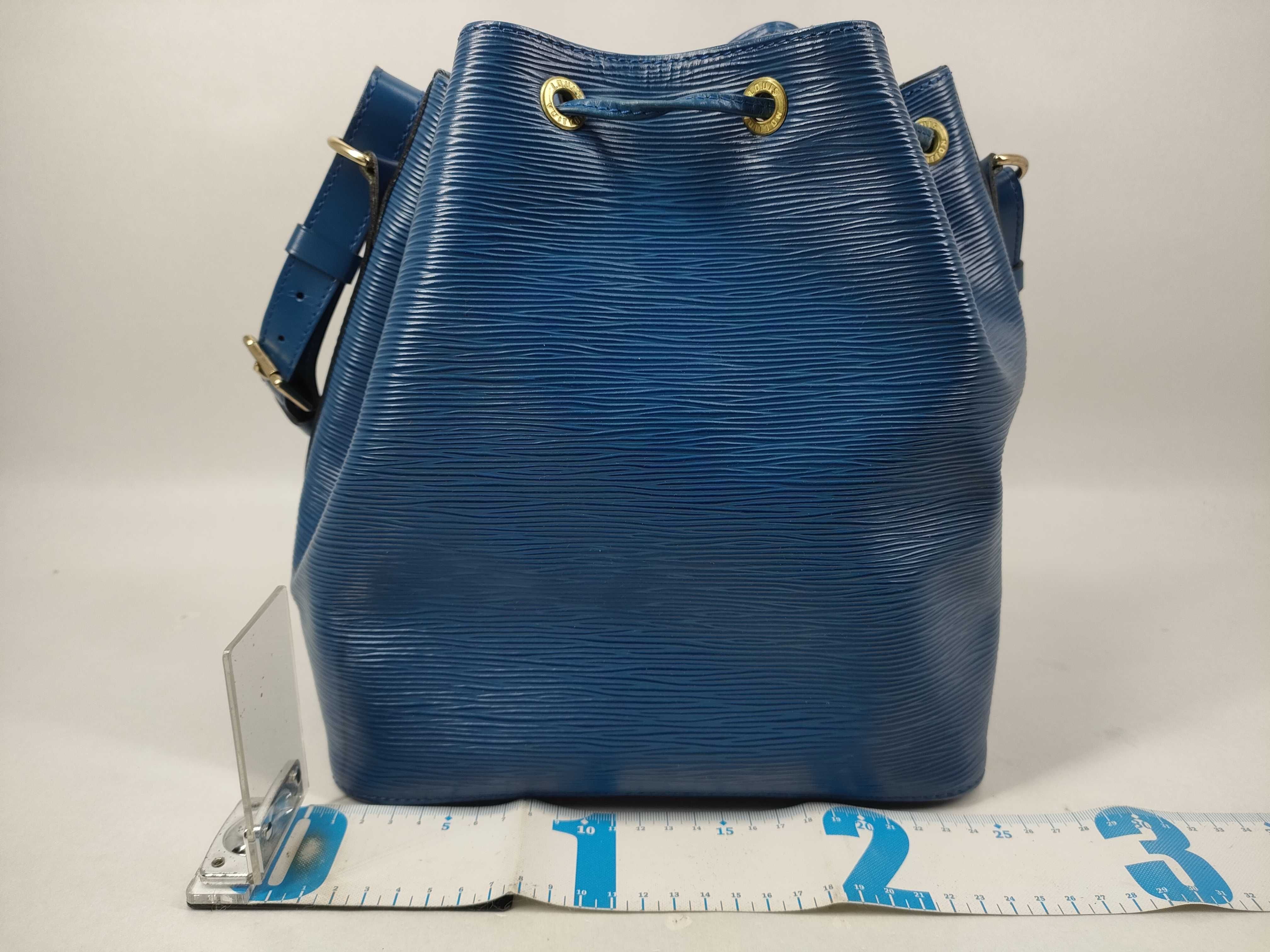 Epi Noé Shoulder Bag — view 2