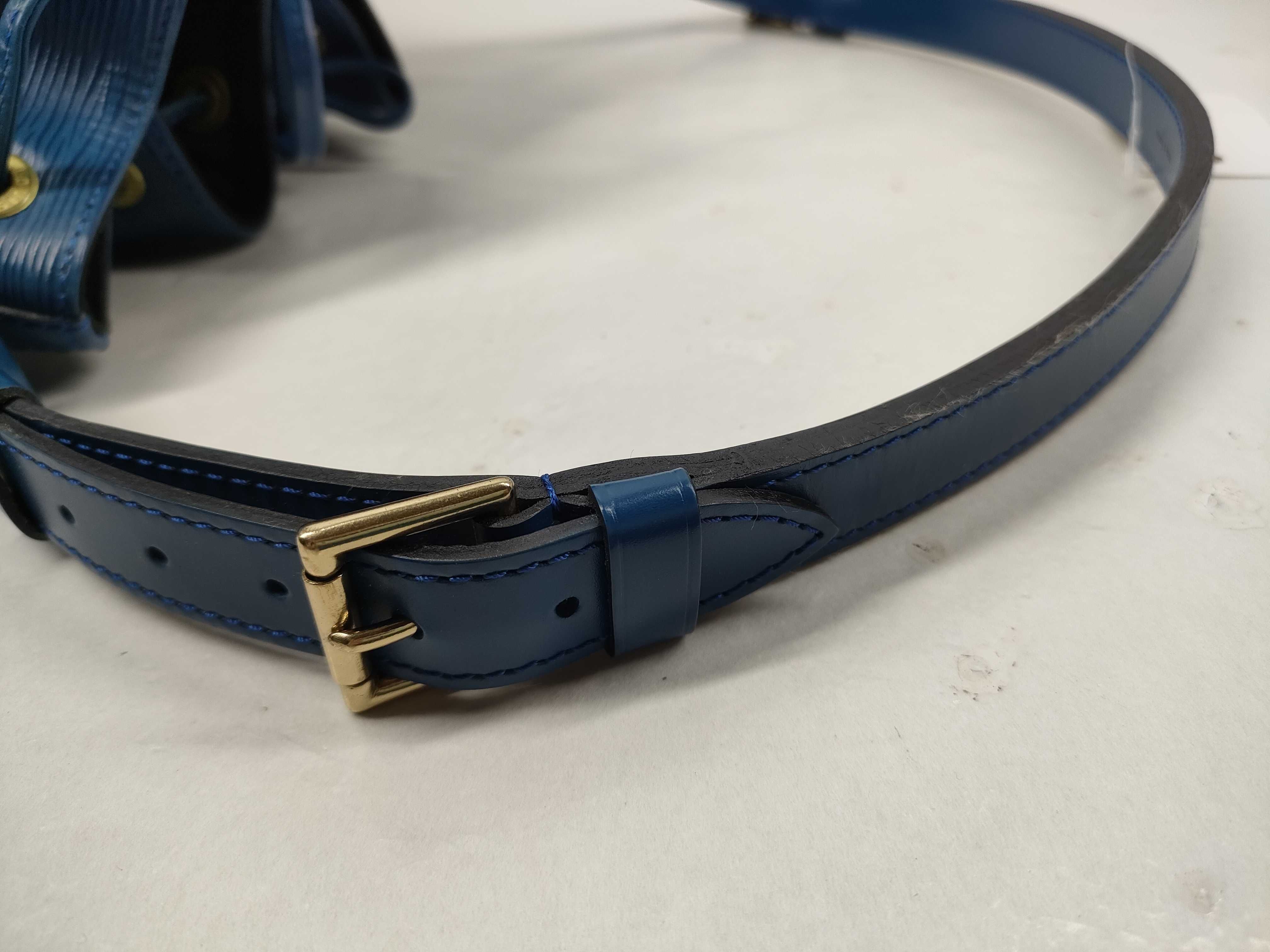 Epi Noé Shoulder Bag — view 8