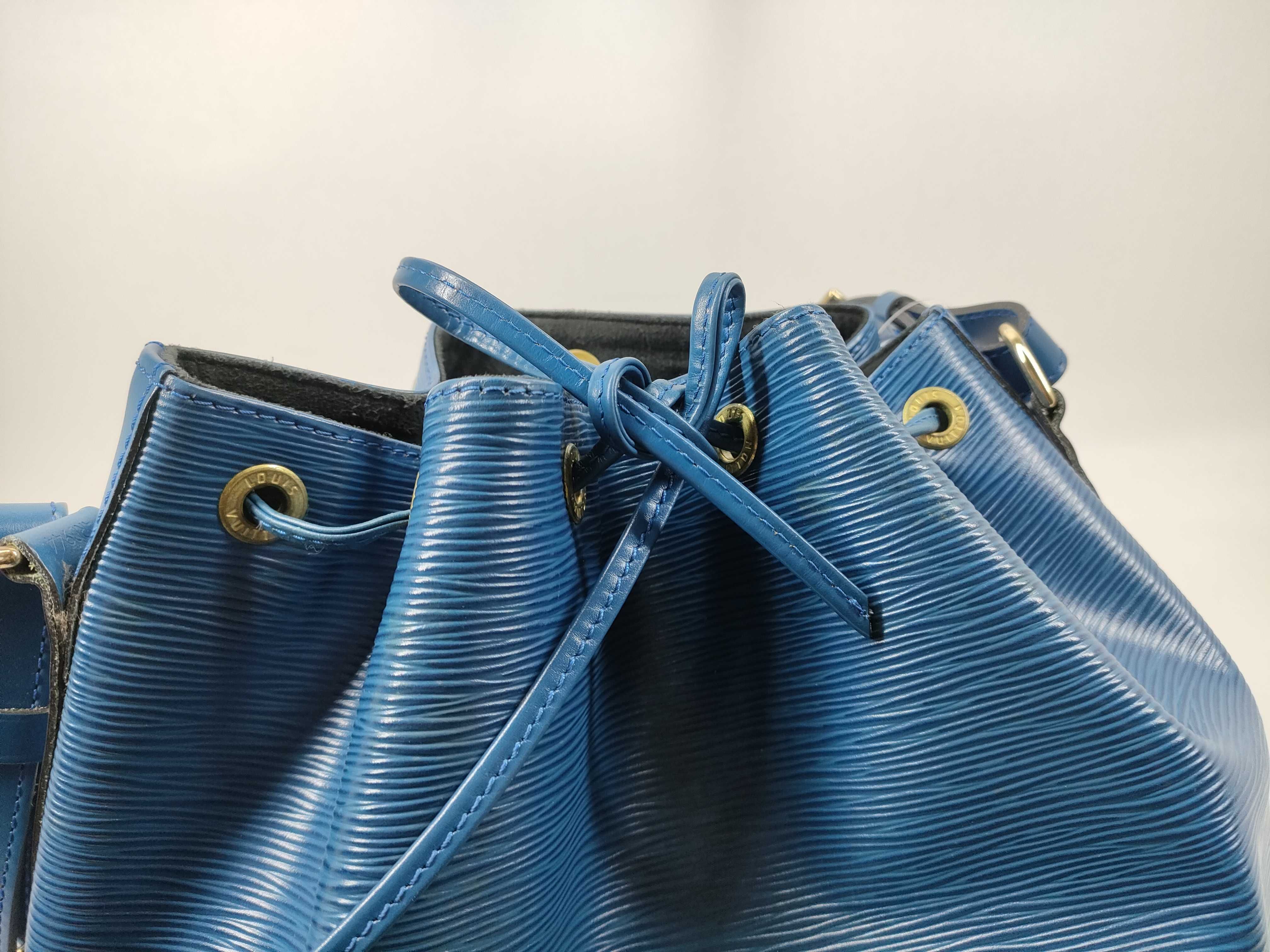 Epi Noé Shoulder Bag — view 9
