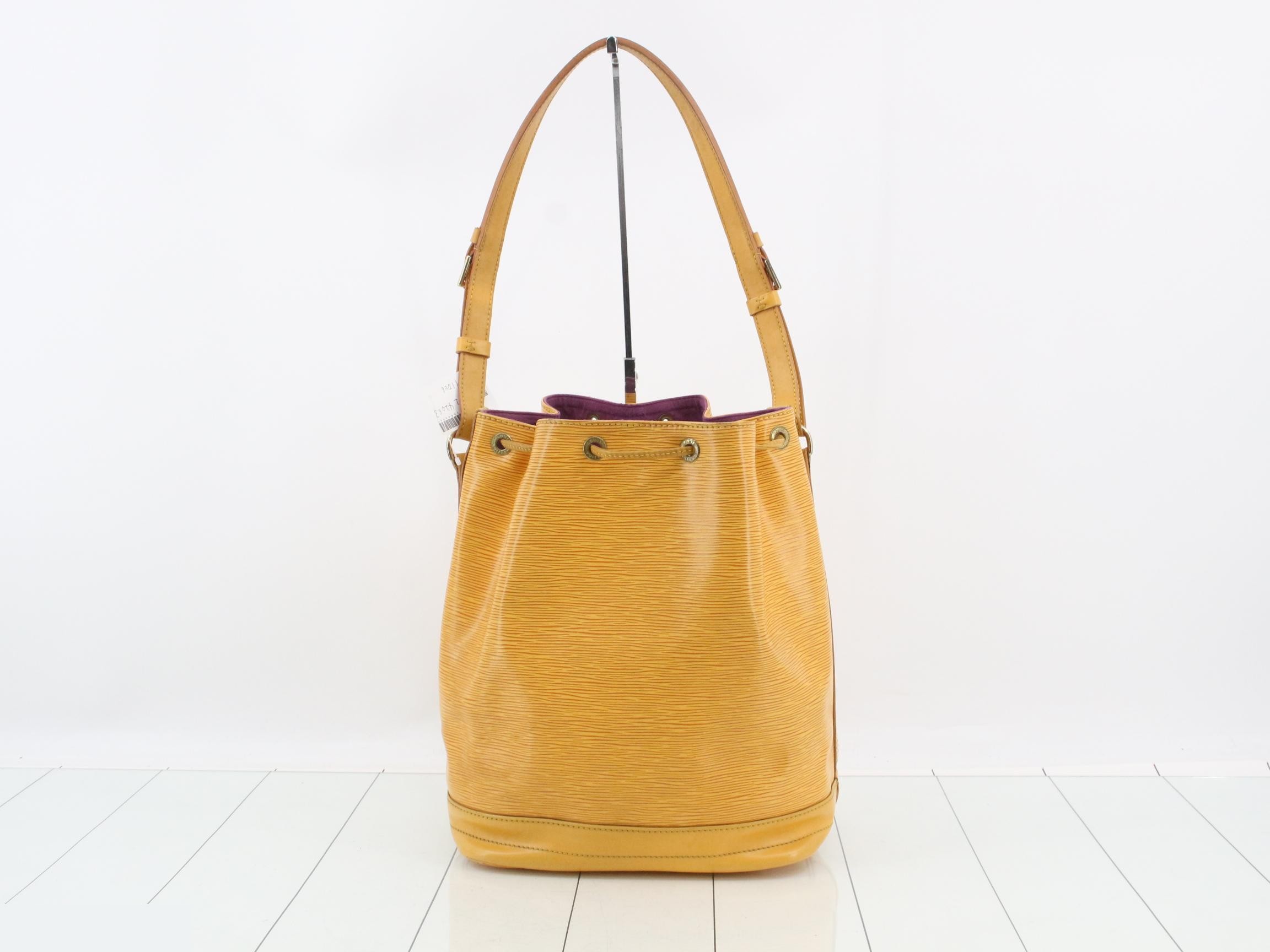 Epi Noe Shoulder Bag, Yellow — view 2