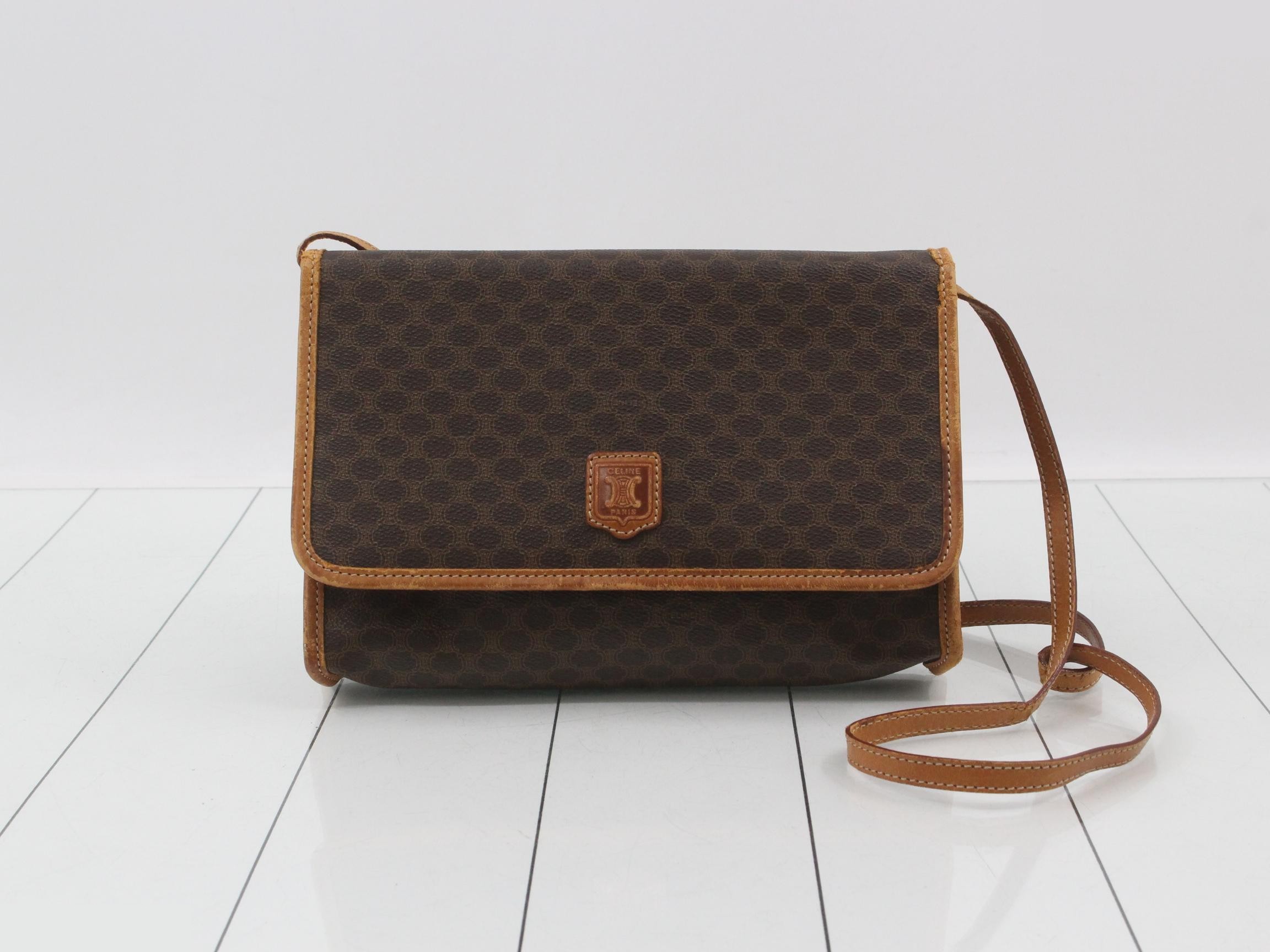 Macadam Shoulder Bag DM92