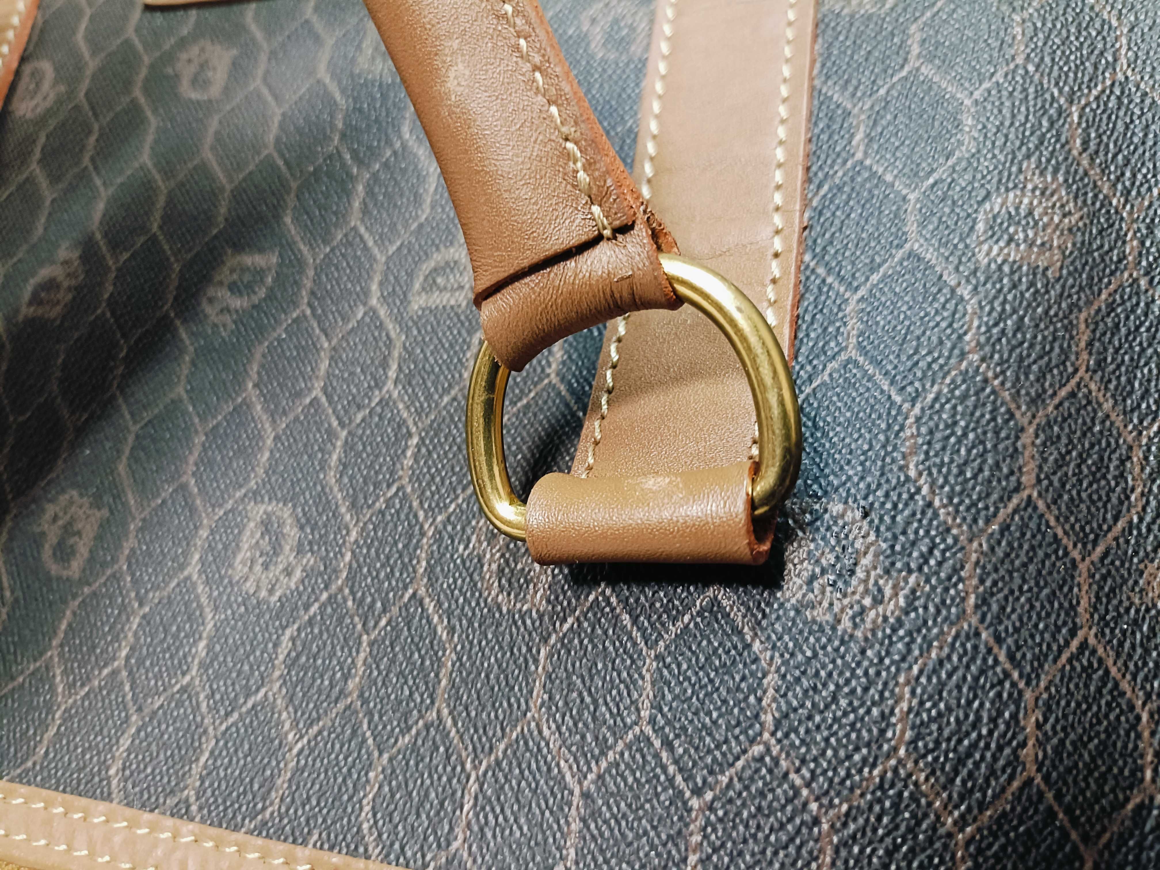 Honeycomb Pattern Boston Bag — view 5