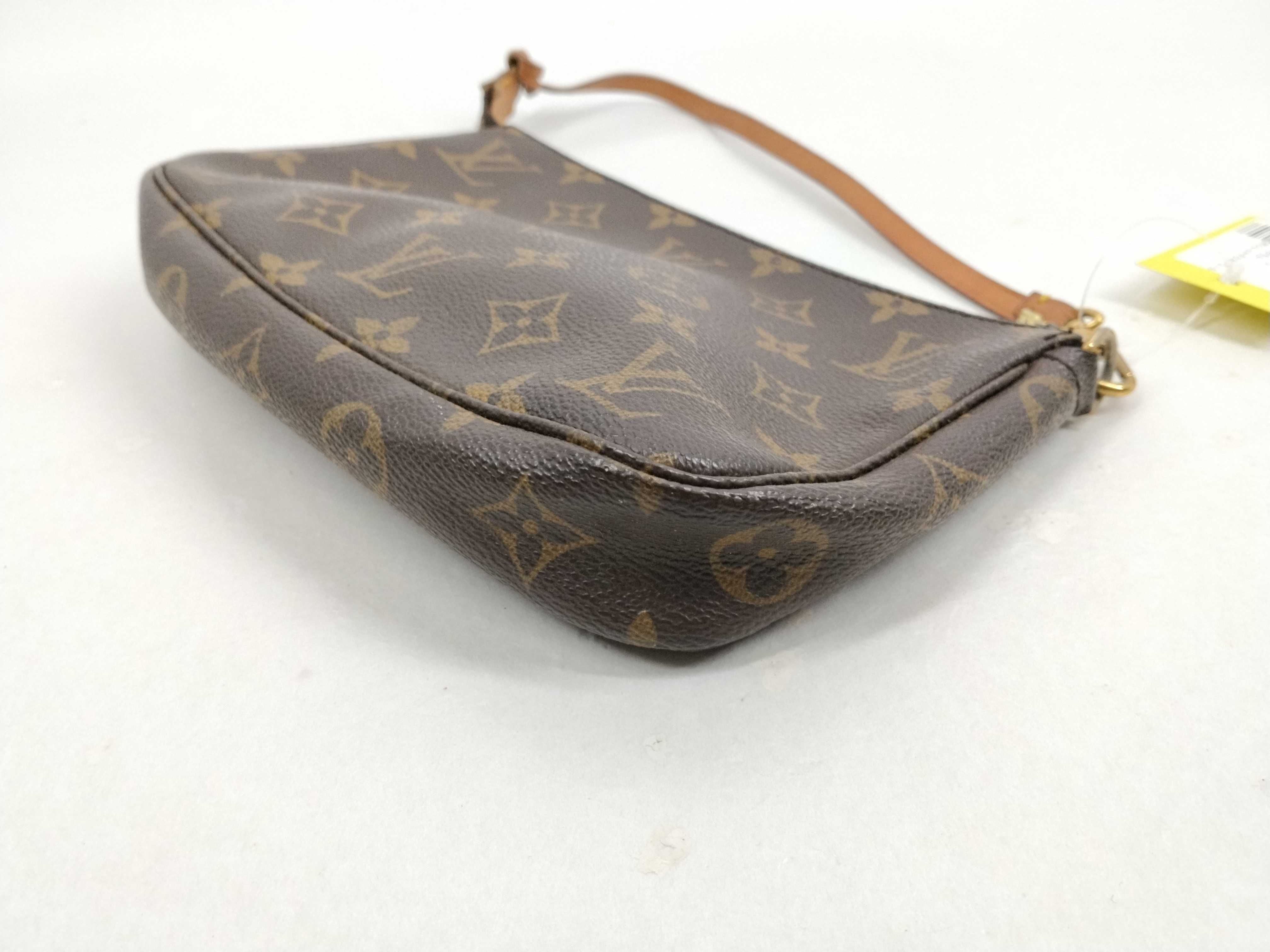 Monogram Pochette Accessoires Pouch — view 9