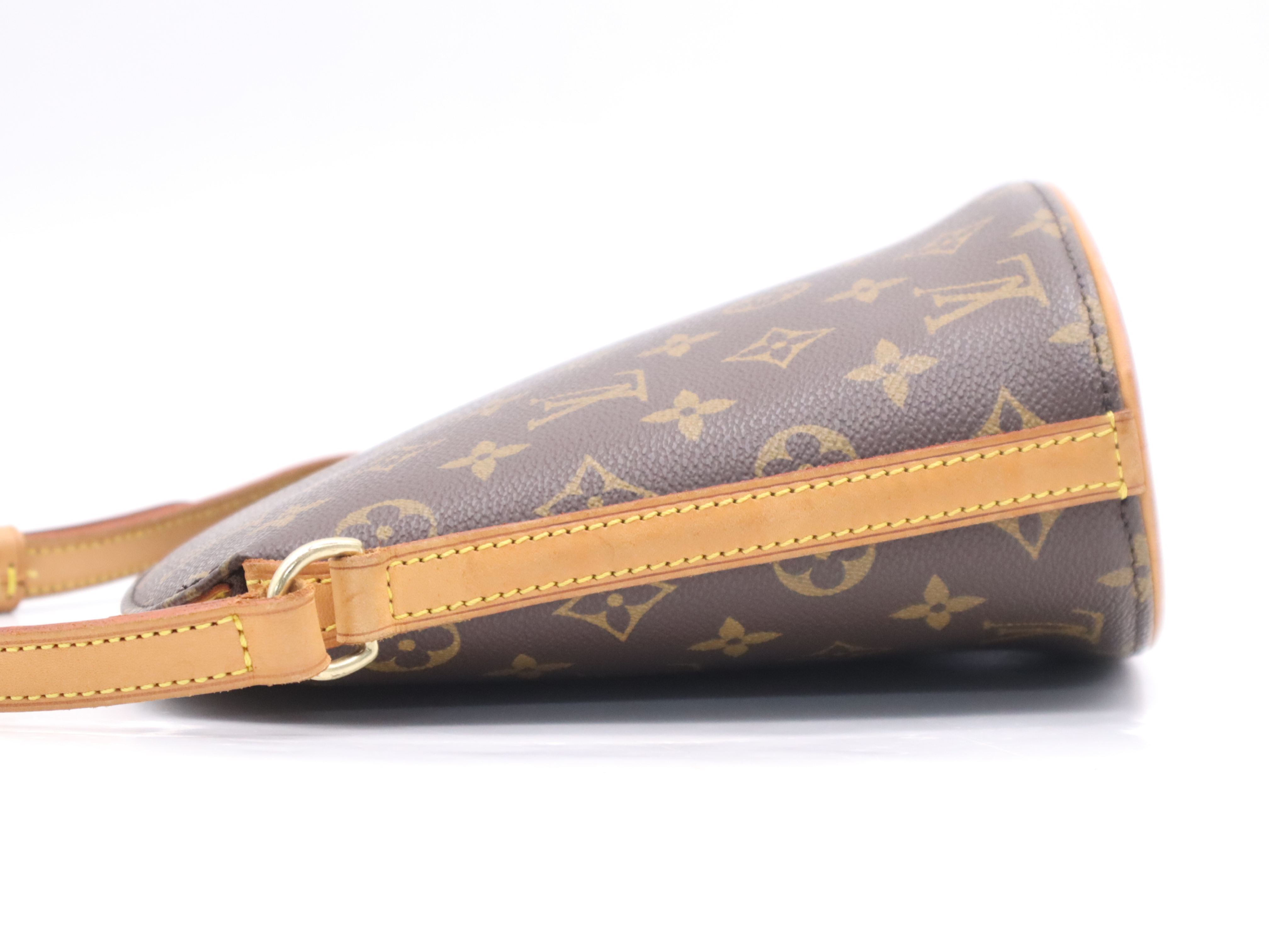 M51290 Monogram Druot Shoulder Bag — view 3