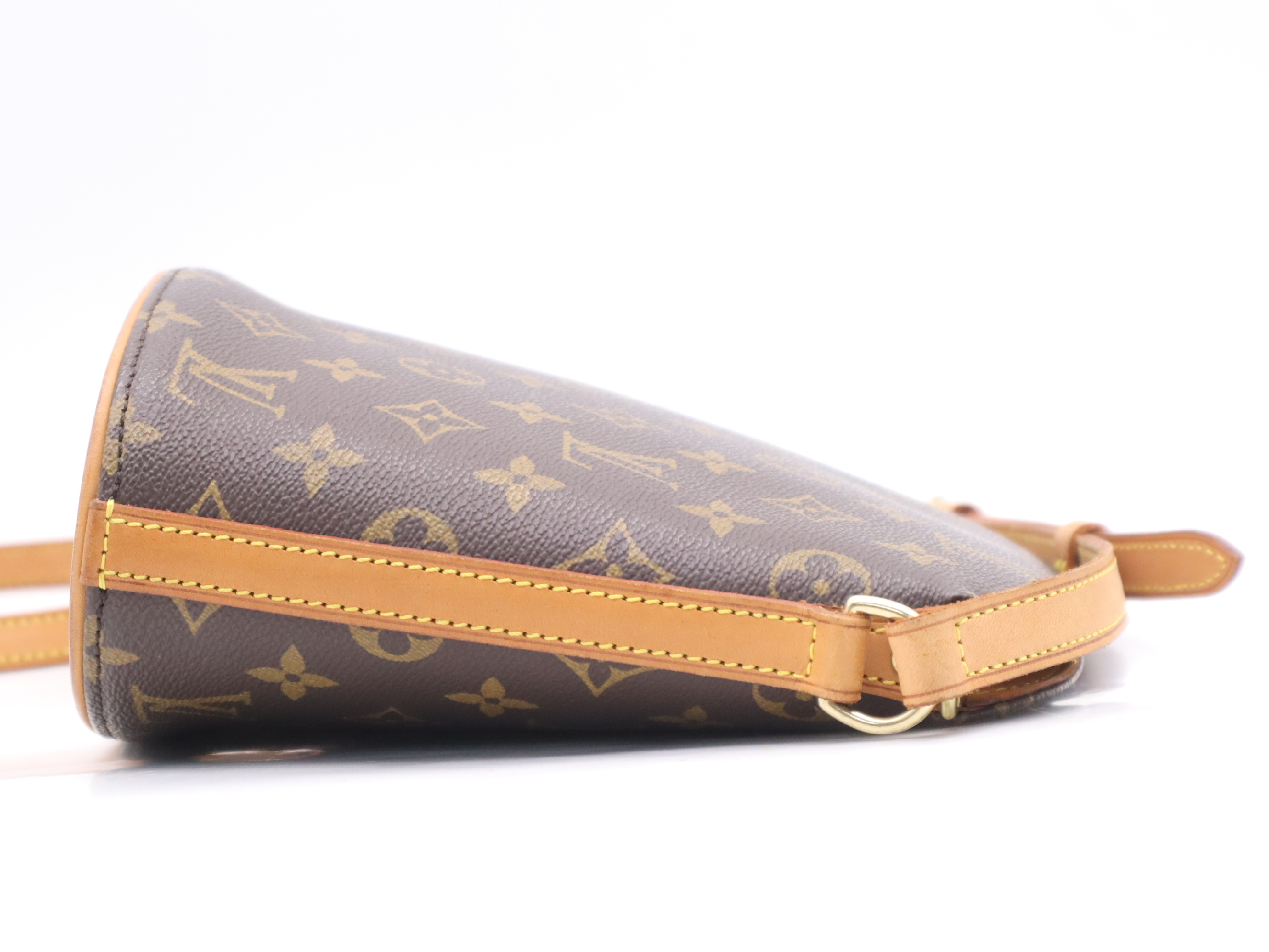 M51290 Monogram Druot Shoulder Bag — view 5