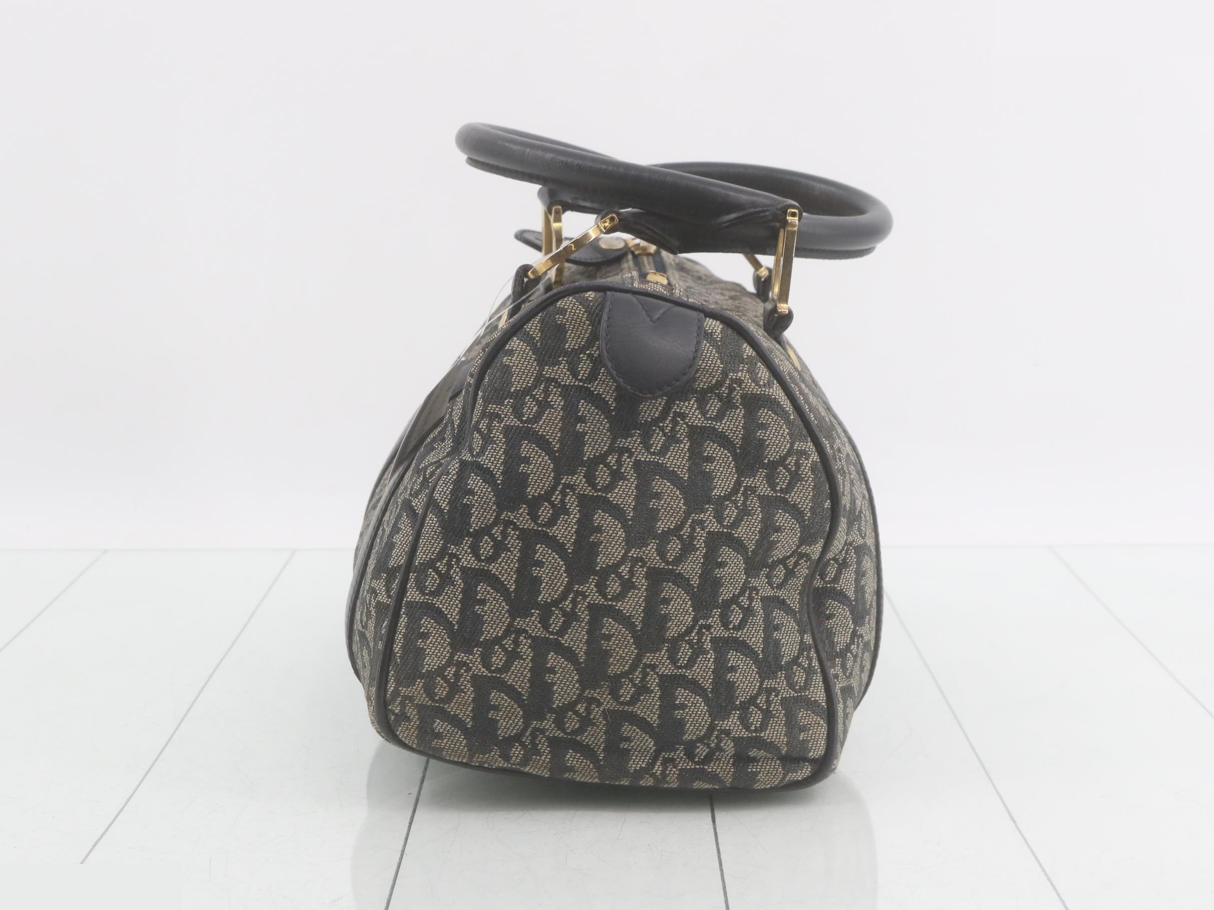 Trotter Mini Boston Bag Handbag — view 3
