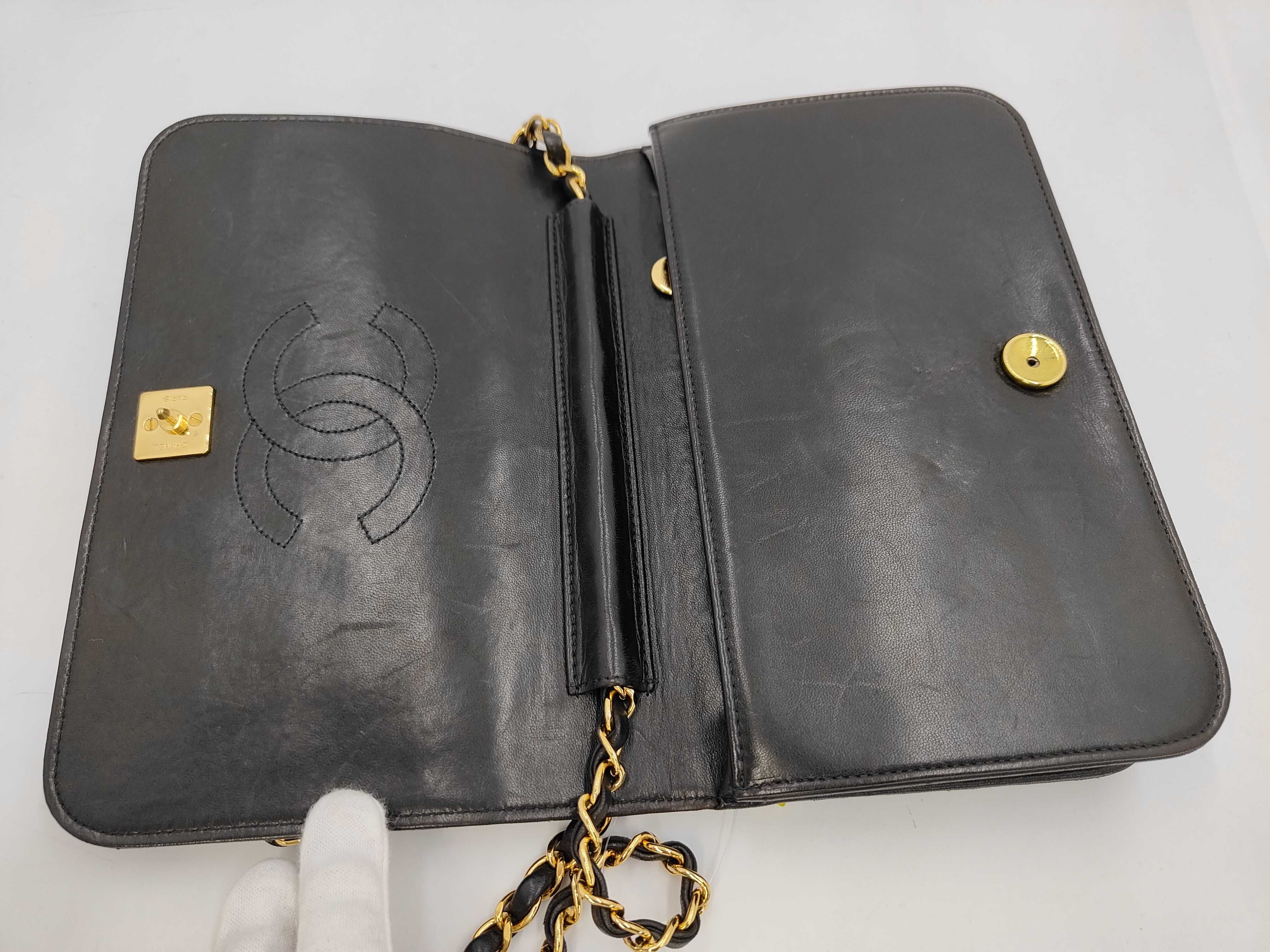 Matelasse lambskin shoulder bag — view 8