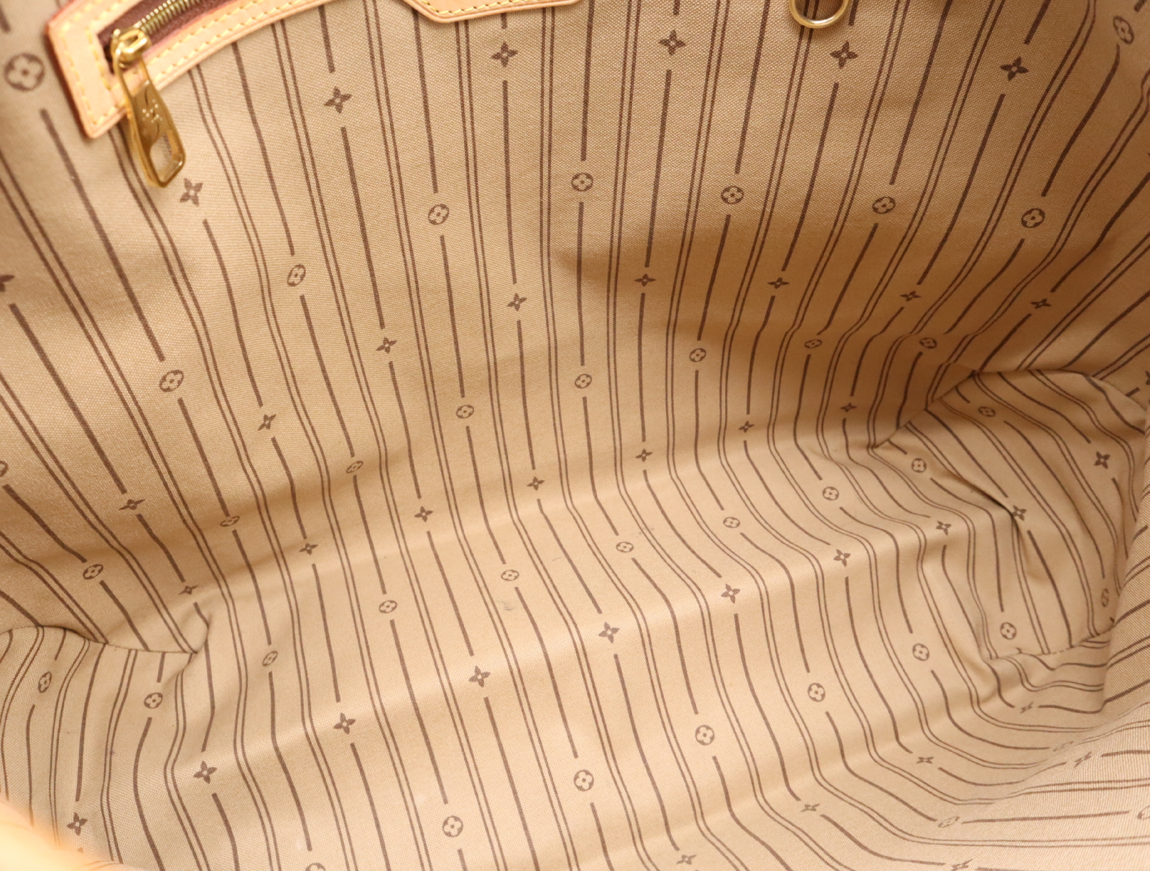 M40354 Monogram Delightful GM Shoulder Bag — view 12