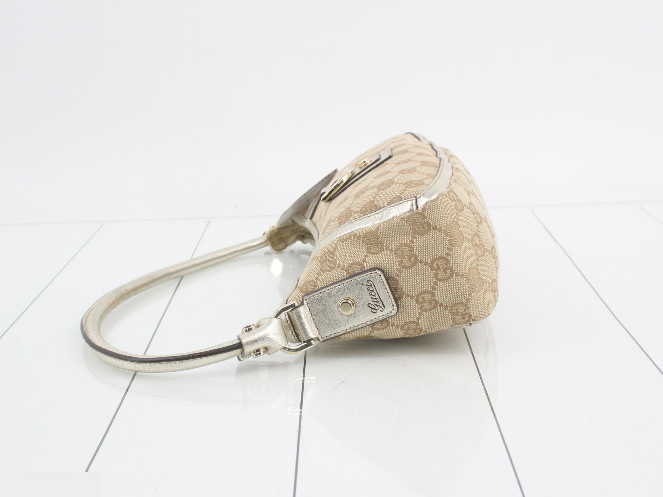 GG Canvas Abbey Handbag — view 4