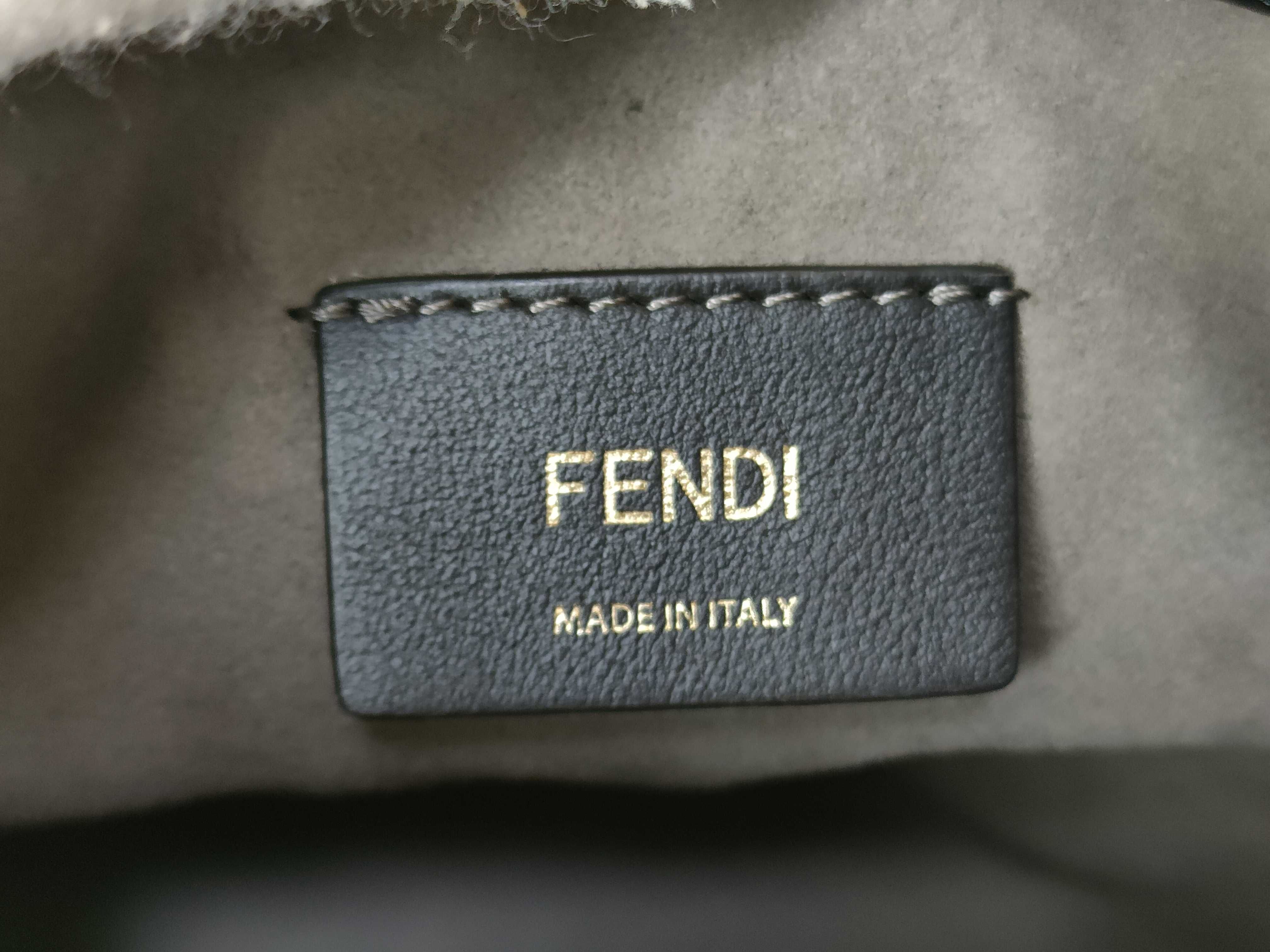 Zucca Shoulder Bag — view 11