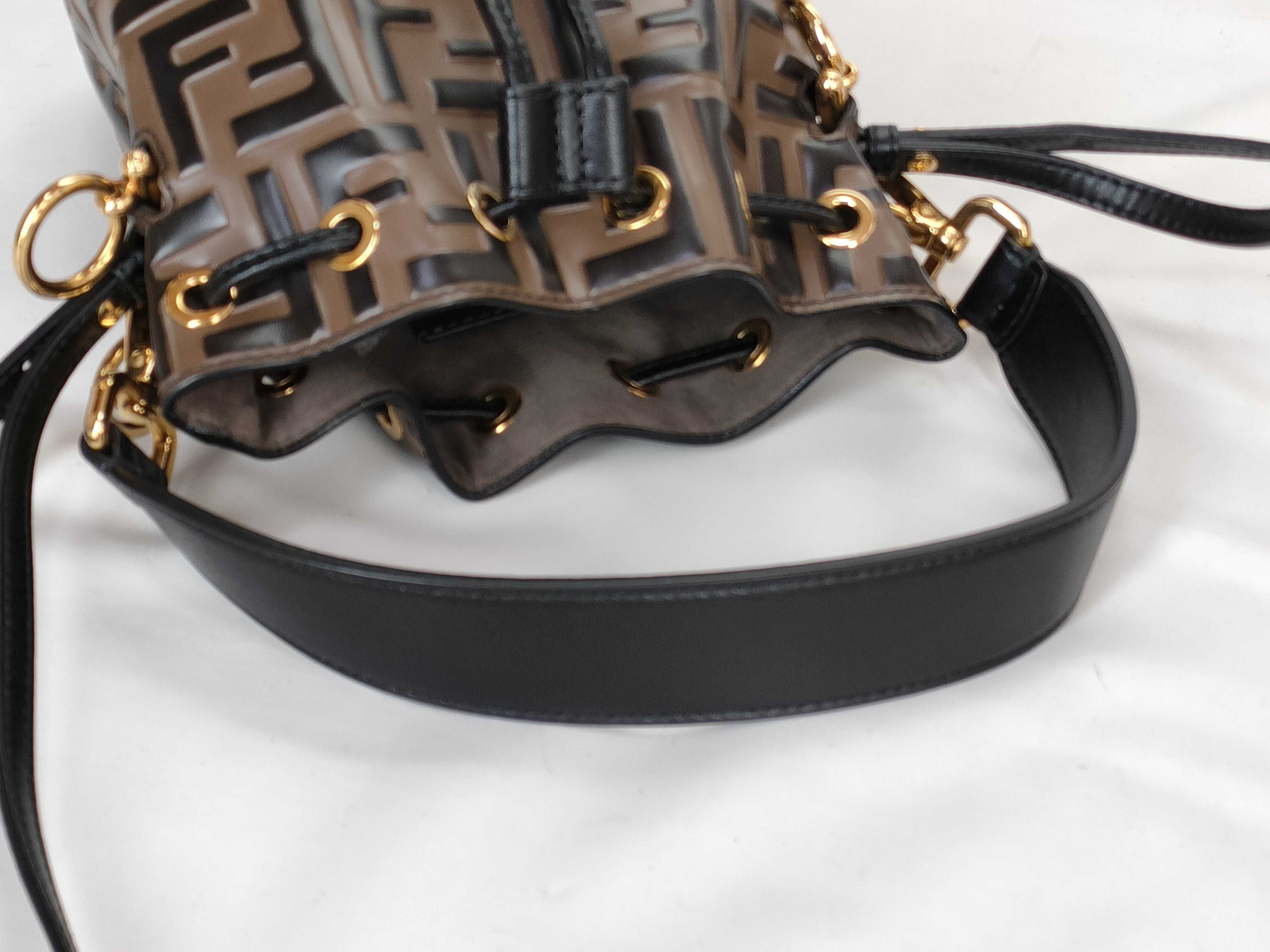 Zucca Shoulder Bag — view 3