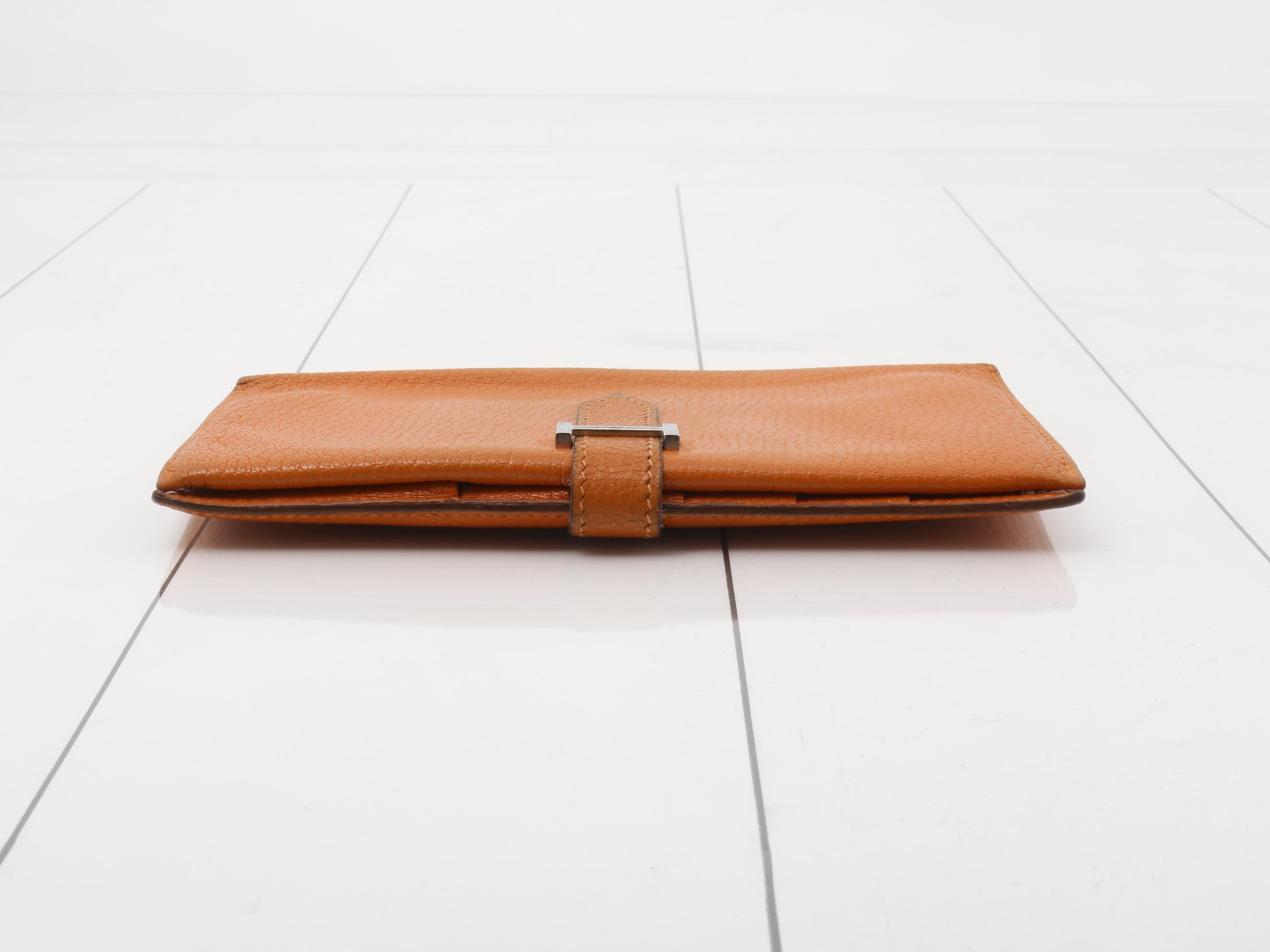 Bearn HERMES wallet H stamp — view 3