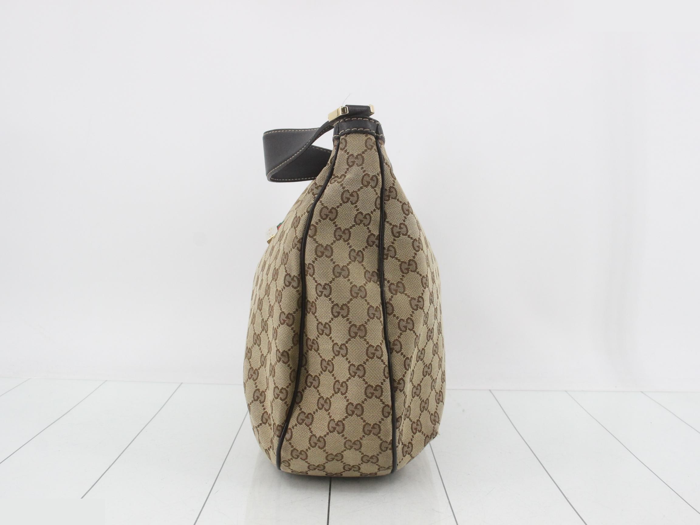 GG Canvas Sherry Shoulder Bag — view 3